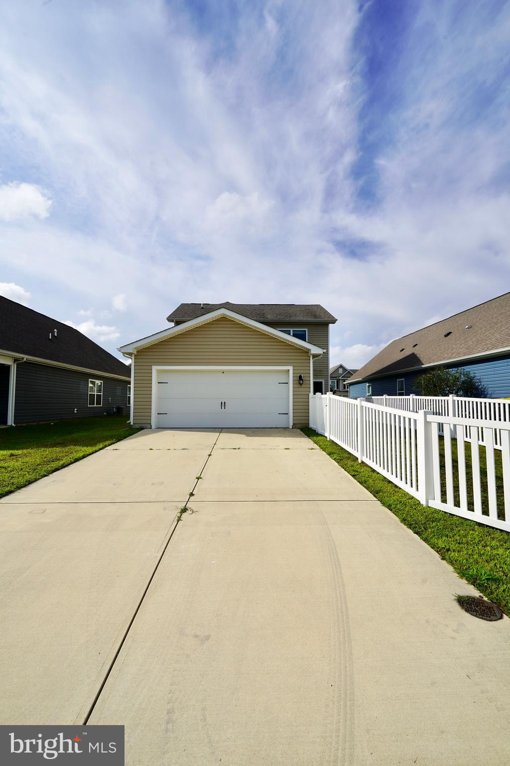 SIMPSONS CROSSING - Residential