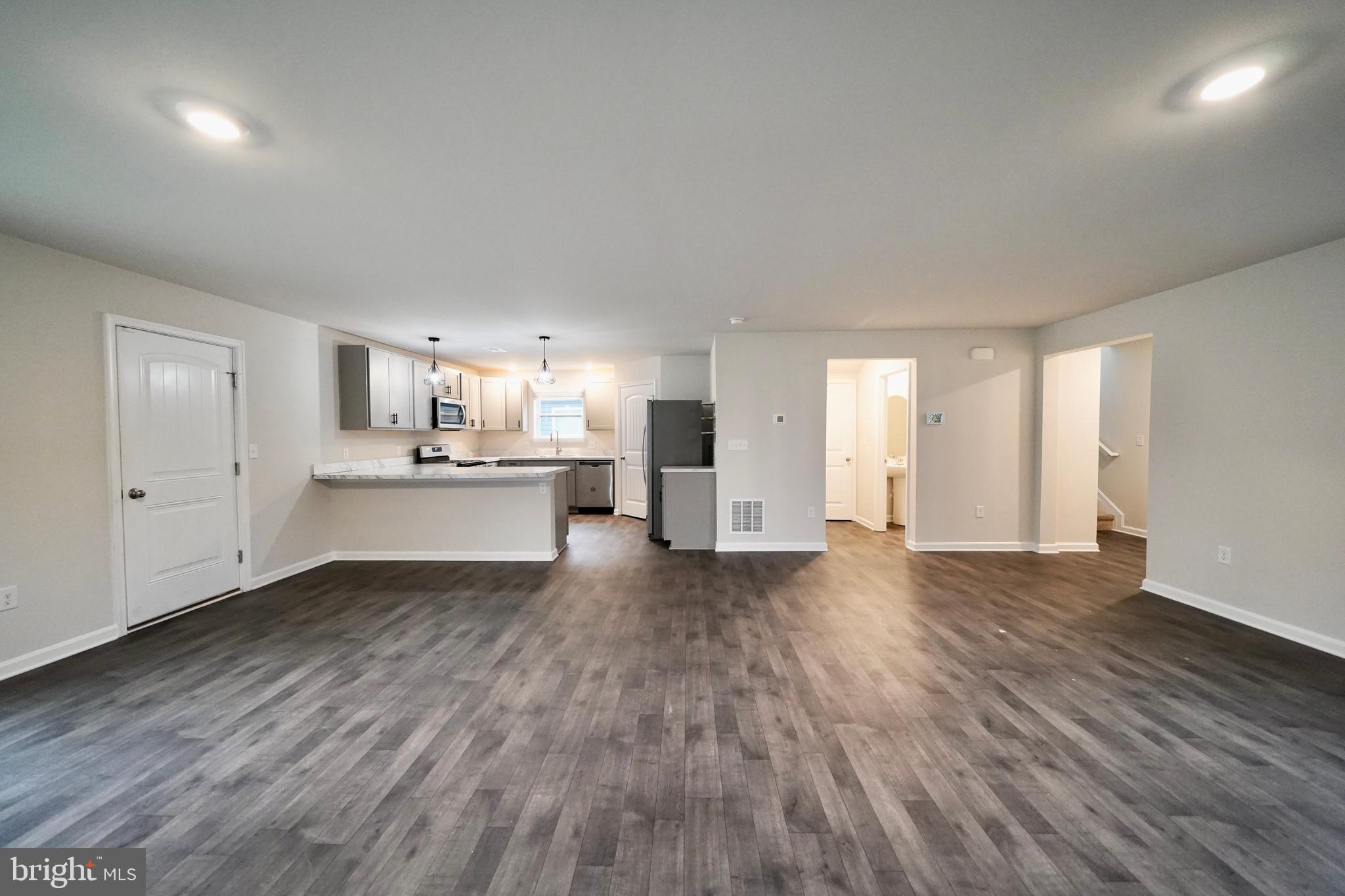 SIMPSONS CROSSING - Residential