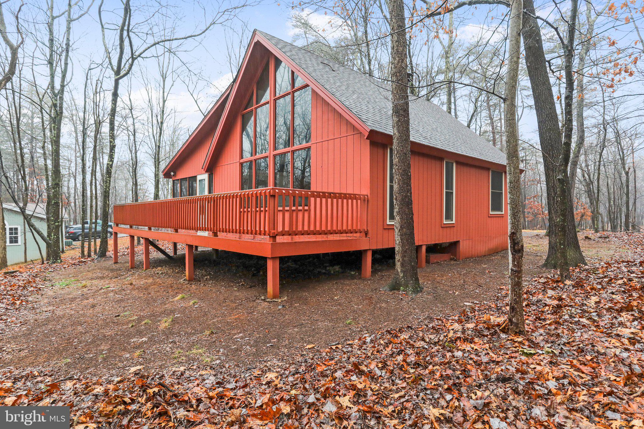 THE WOODS - Residential