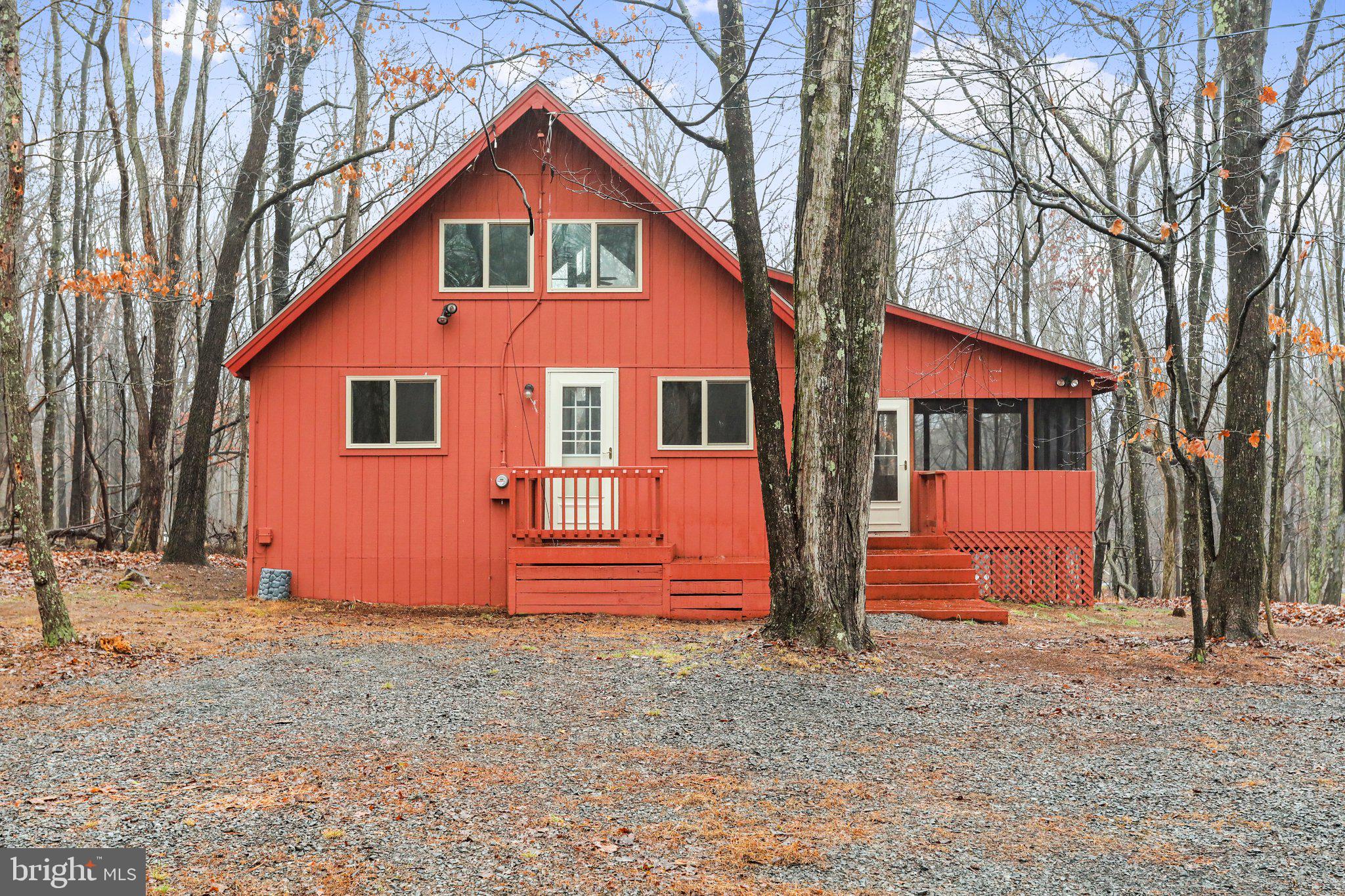 THE WOODS - Residential