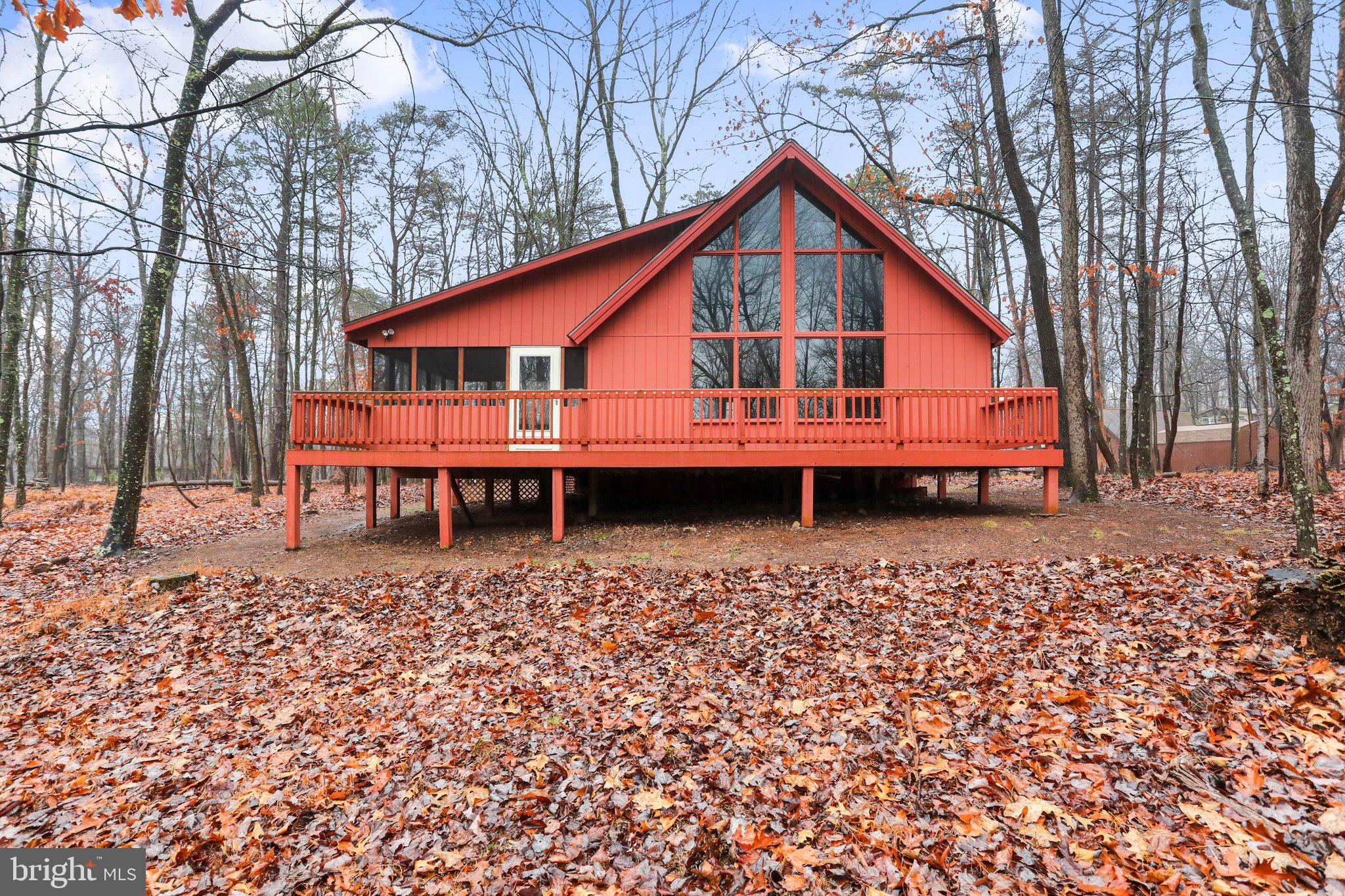 THE WOODS - Residential