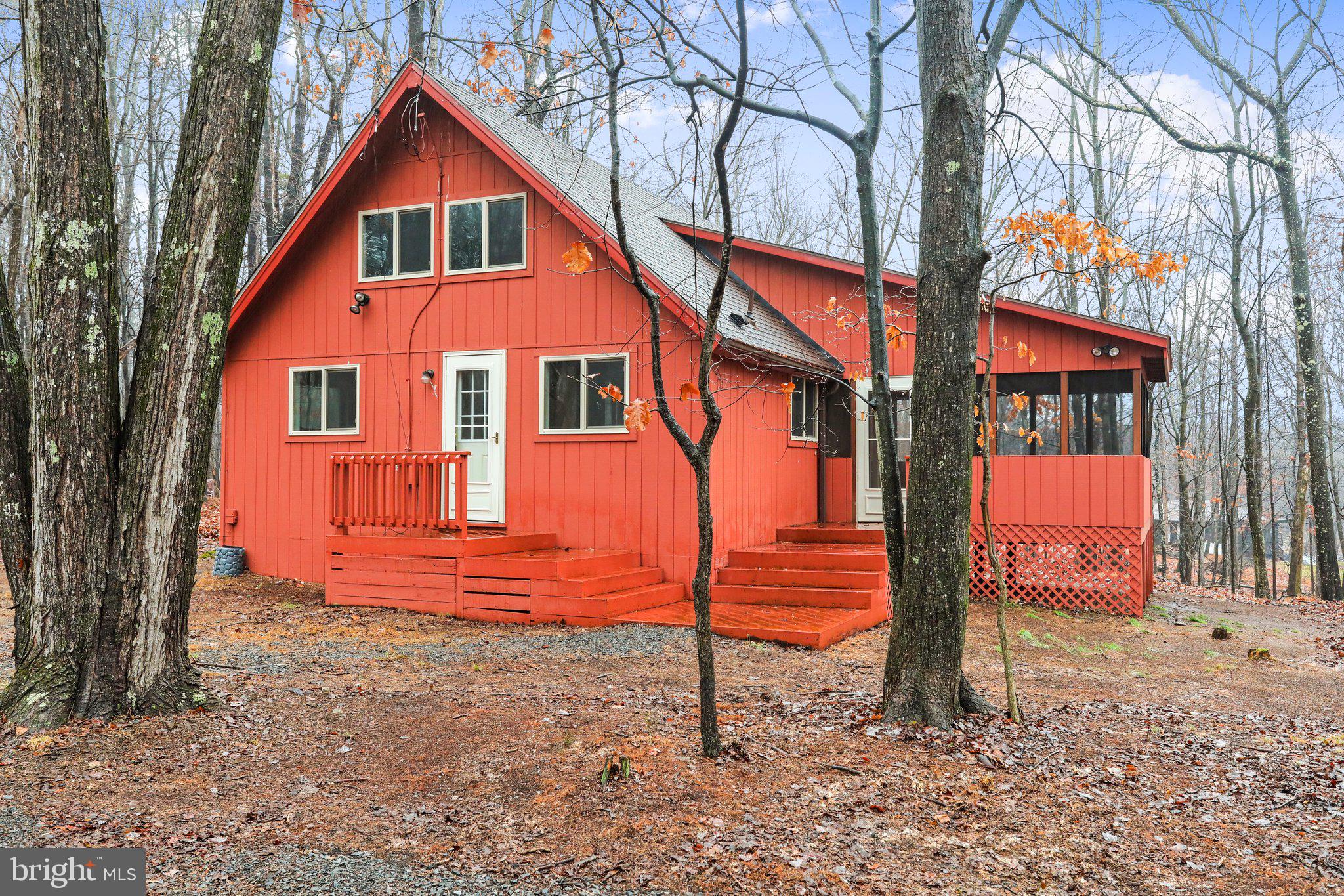 THE WOODS - Residential