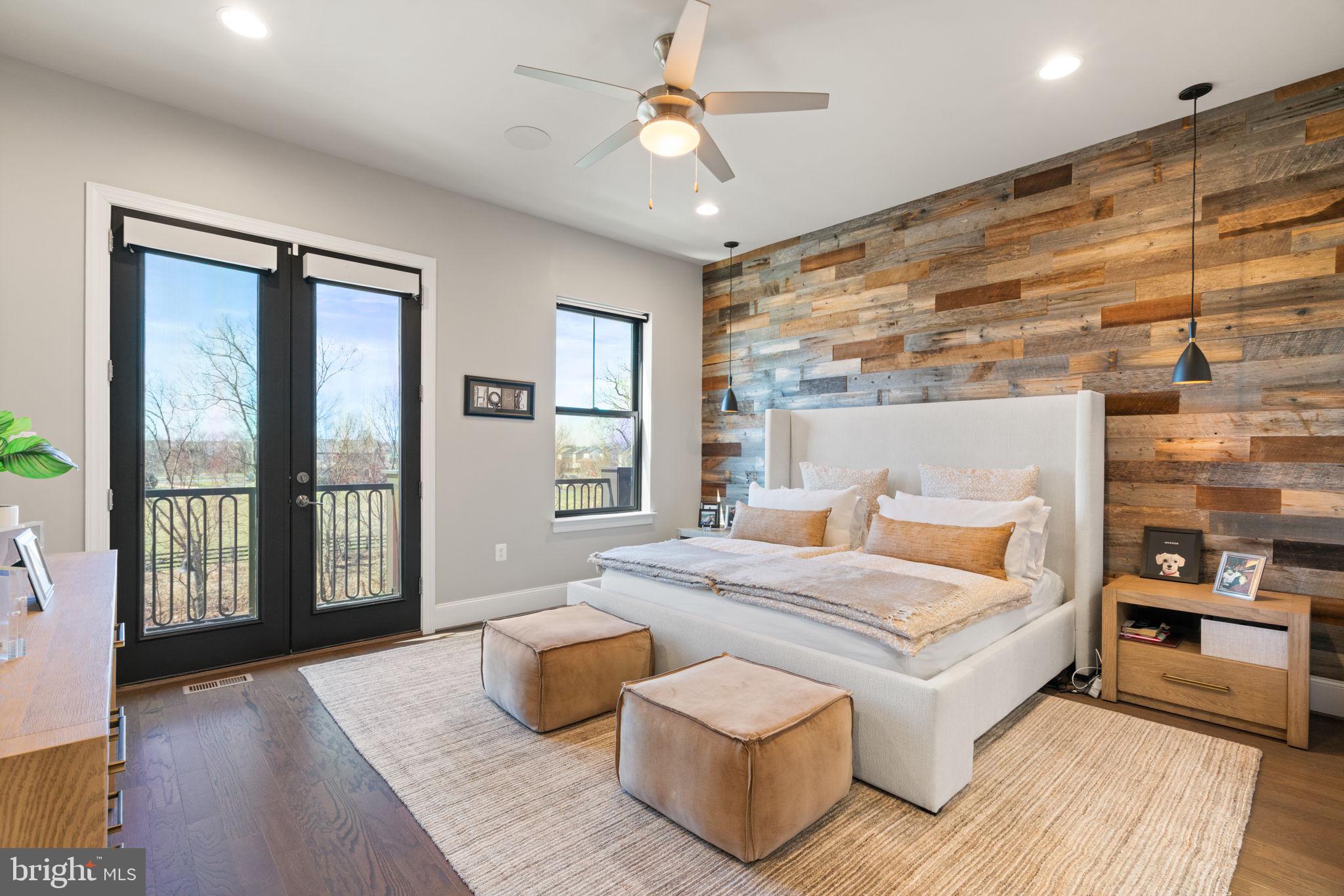 ONE LOUDOUN - Residential