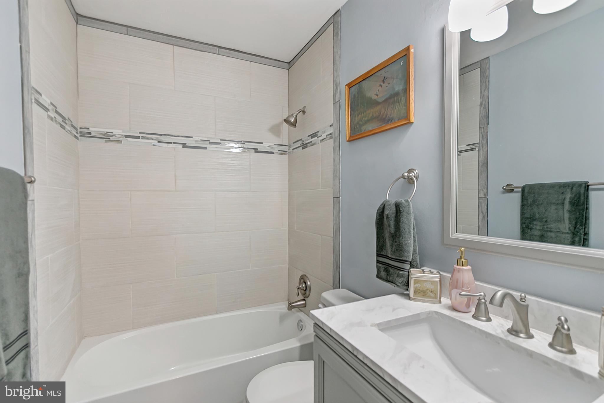 EDGEWOOD MEADOWS - Residential