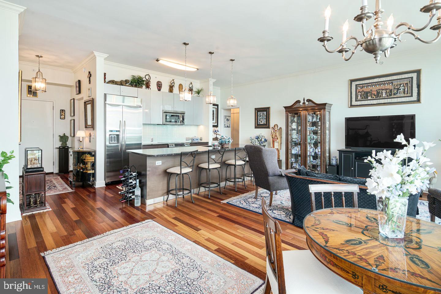 RITTENHOUSE SQUARE - Residential