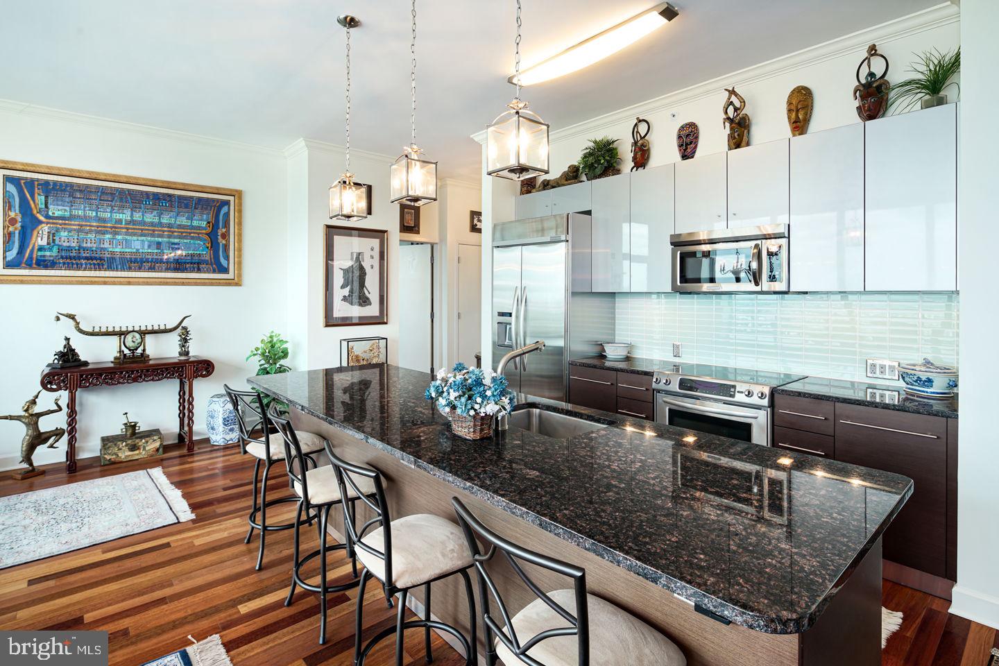 RITTENHOUSE SQUARE - Residential