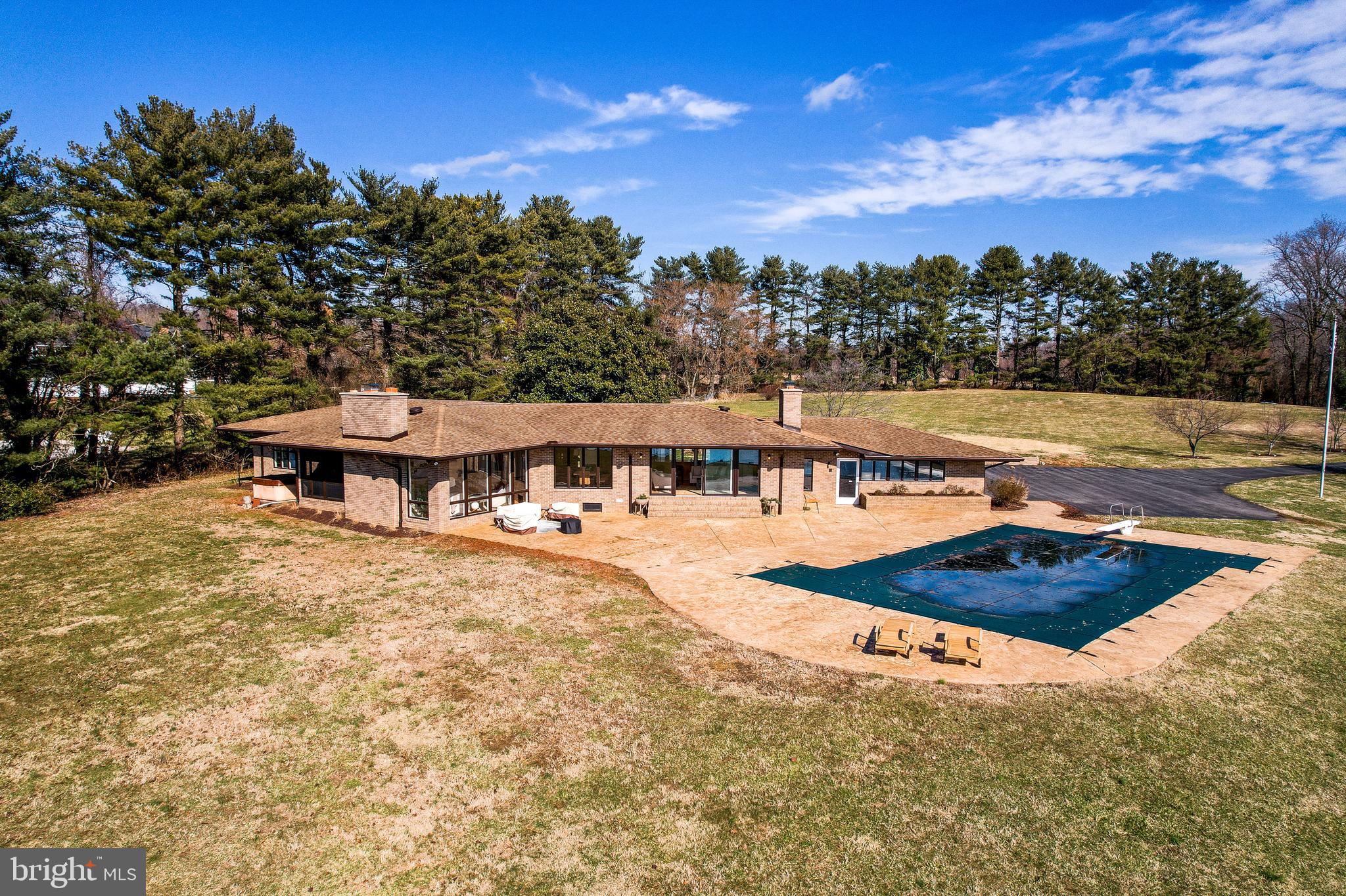 543 JENKINS LANE