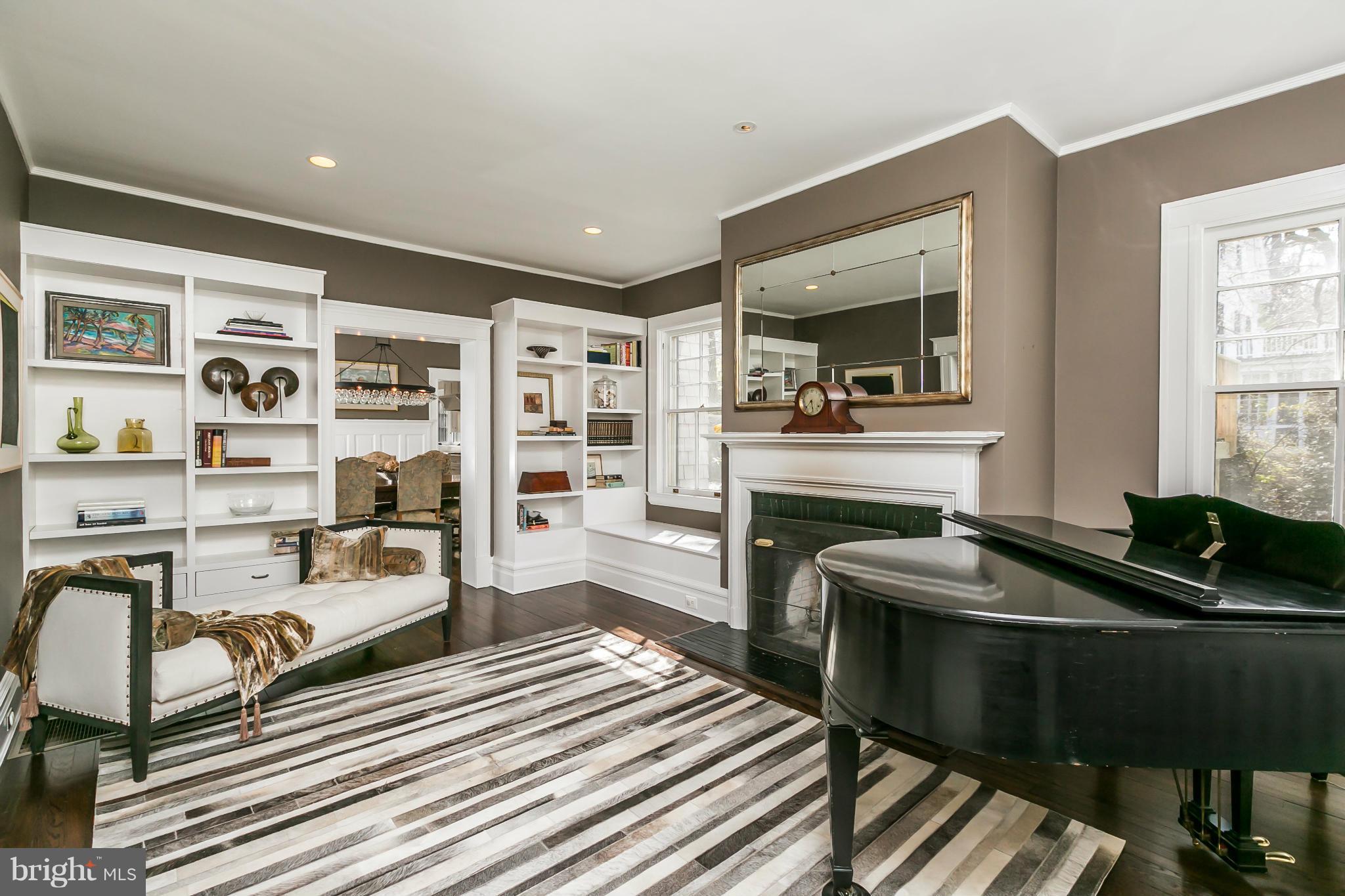 ROLAND PARK - Residential