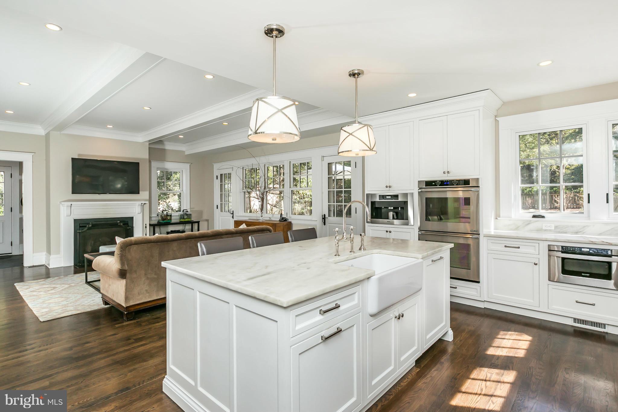 ROLAND PARK - Residential