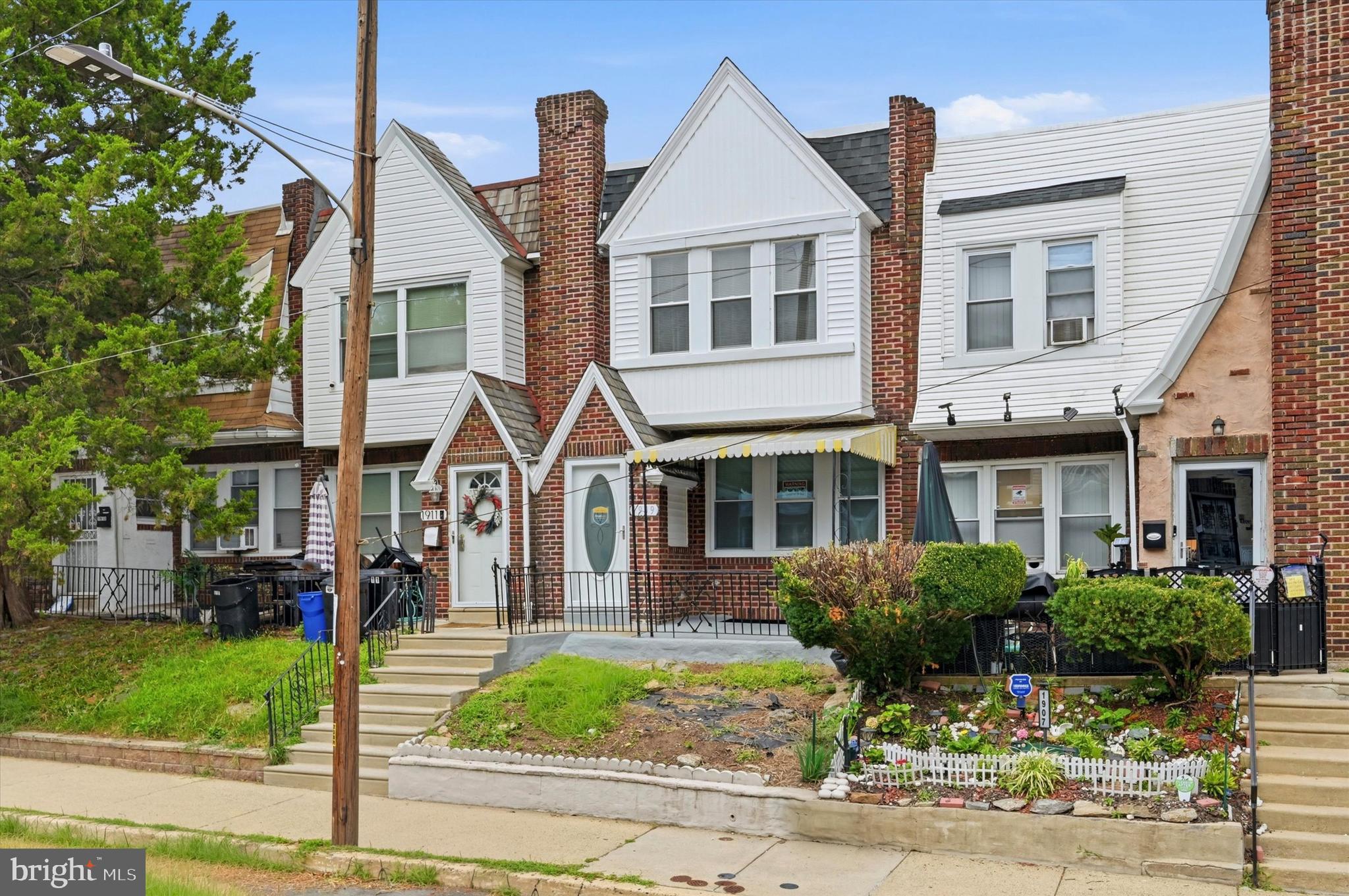 1909 PENFIELD STREET