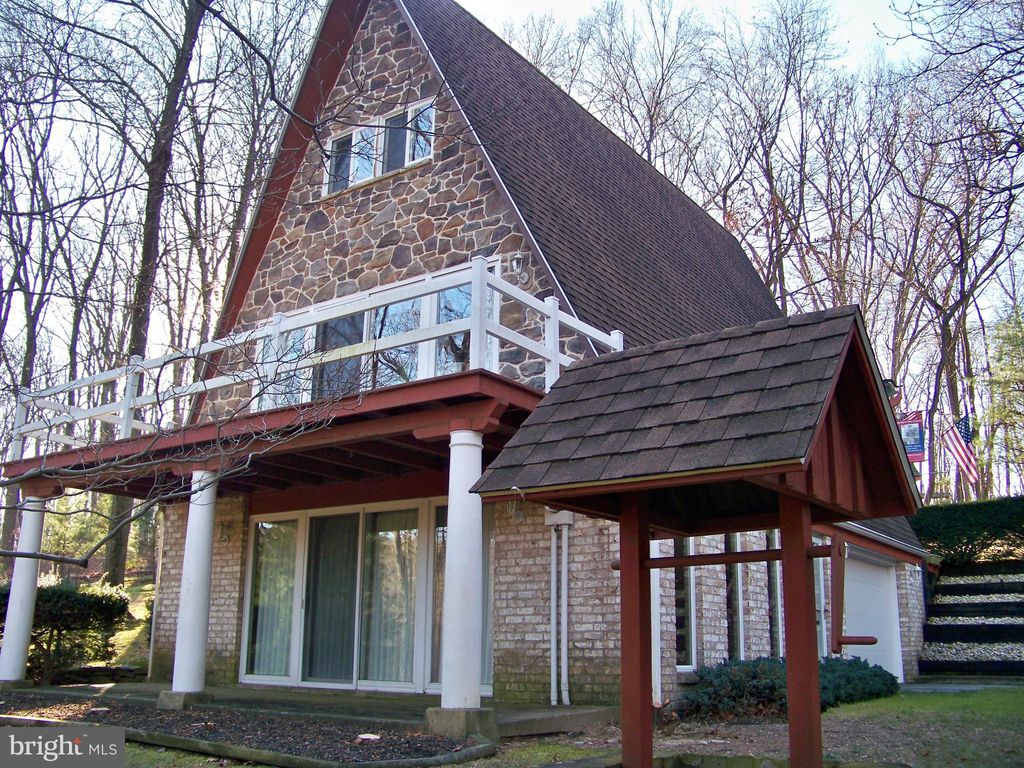 Photo of 396 Pencroft Drive S, Holtwood, PA 17532 (MLS # PALA2046558)