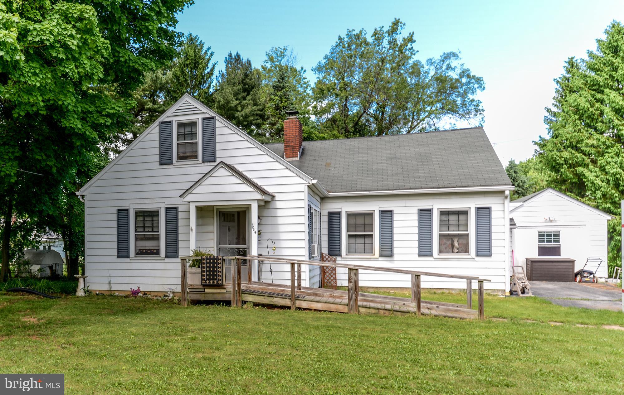 HAMILTON - Residential