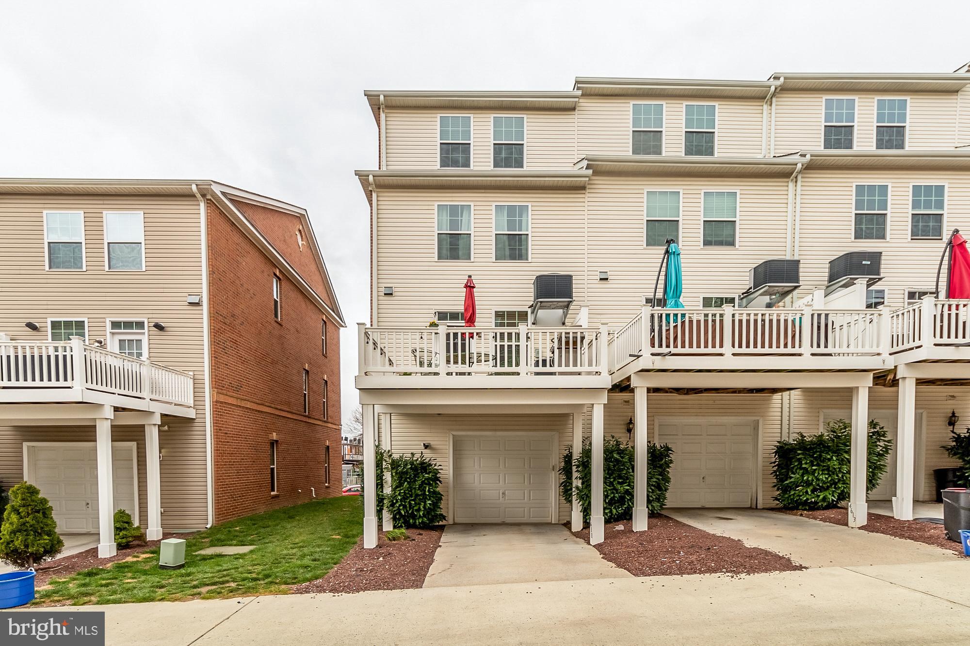 O'DONNELL SQUARE - Residential