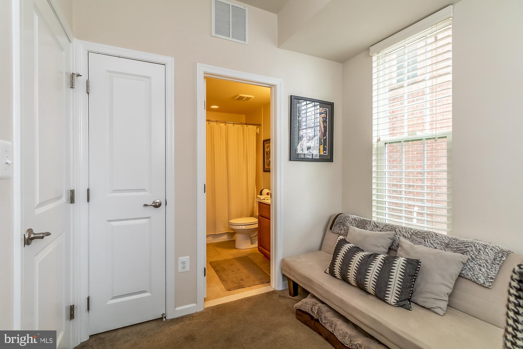 O'DONNELL SQUARE - Residential