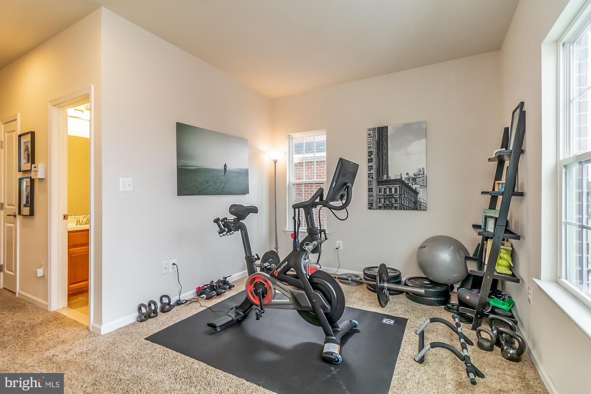 O'DONNELL SQUARE - Residential