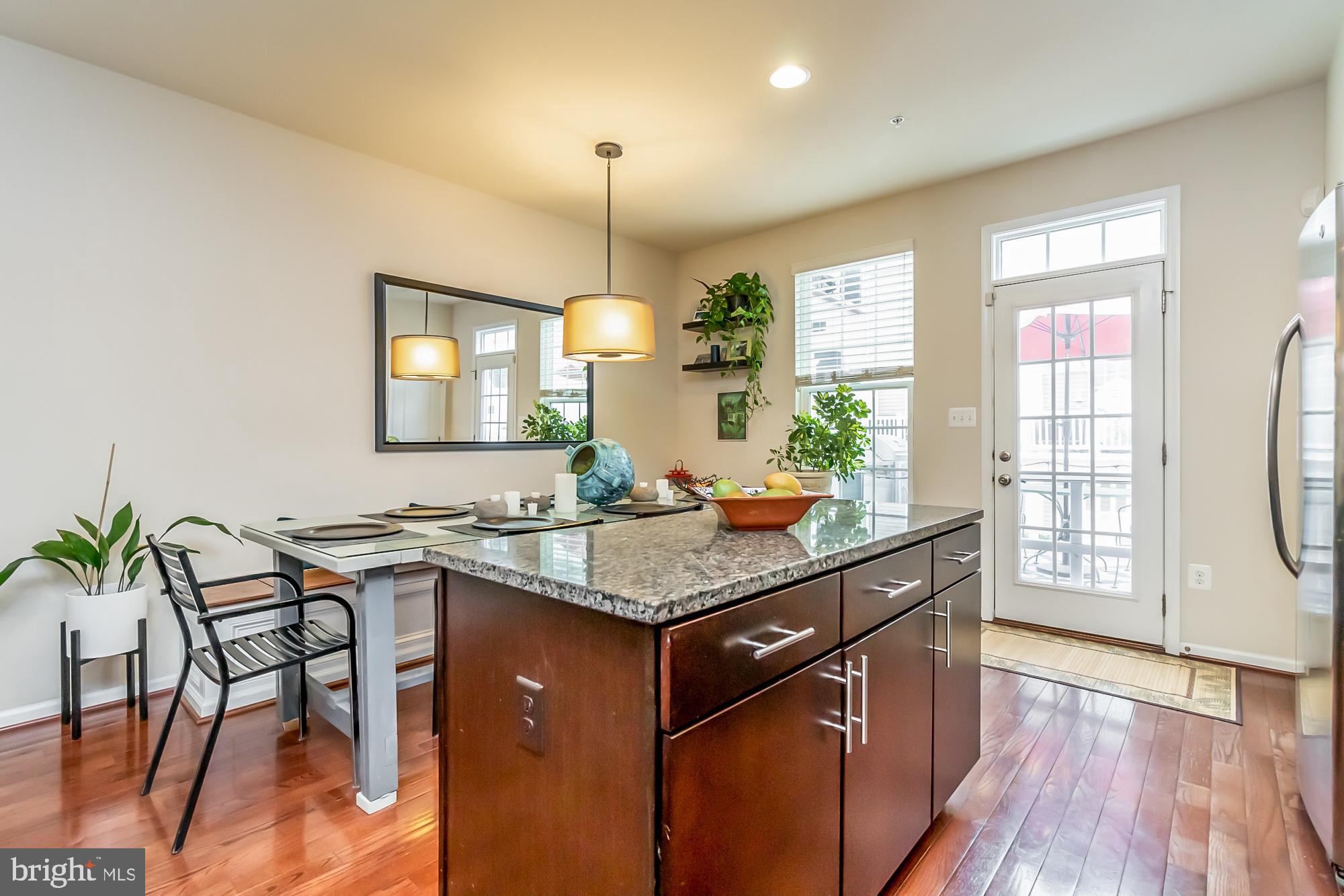 O'DONNELL SQUARE - Residential