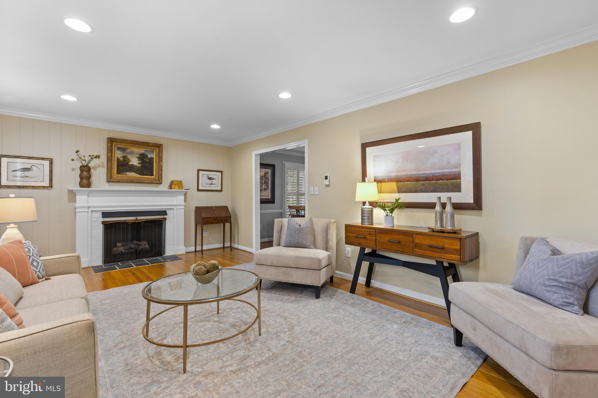 WAYNEWOOD - Residential