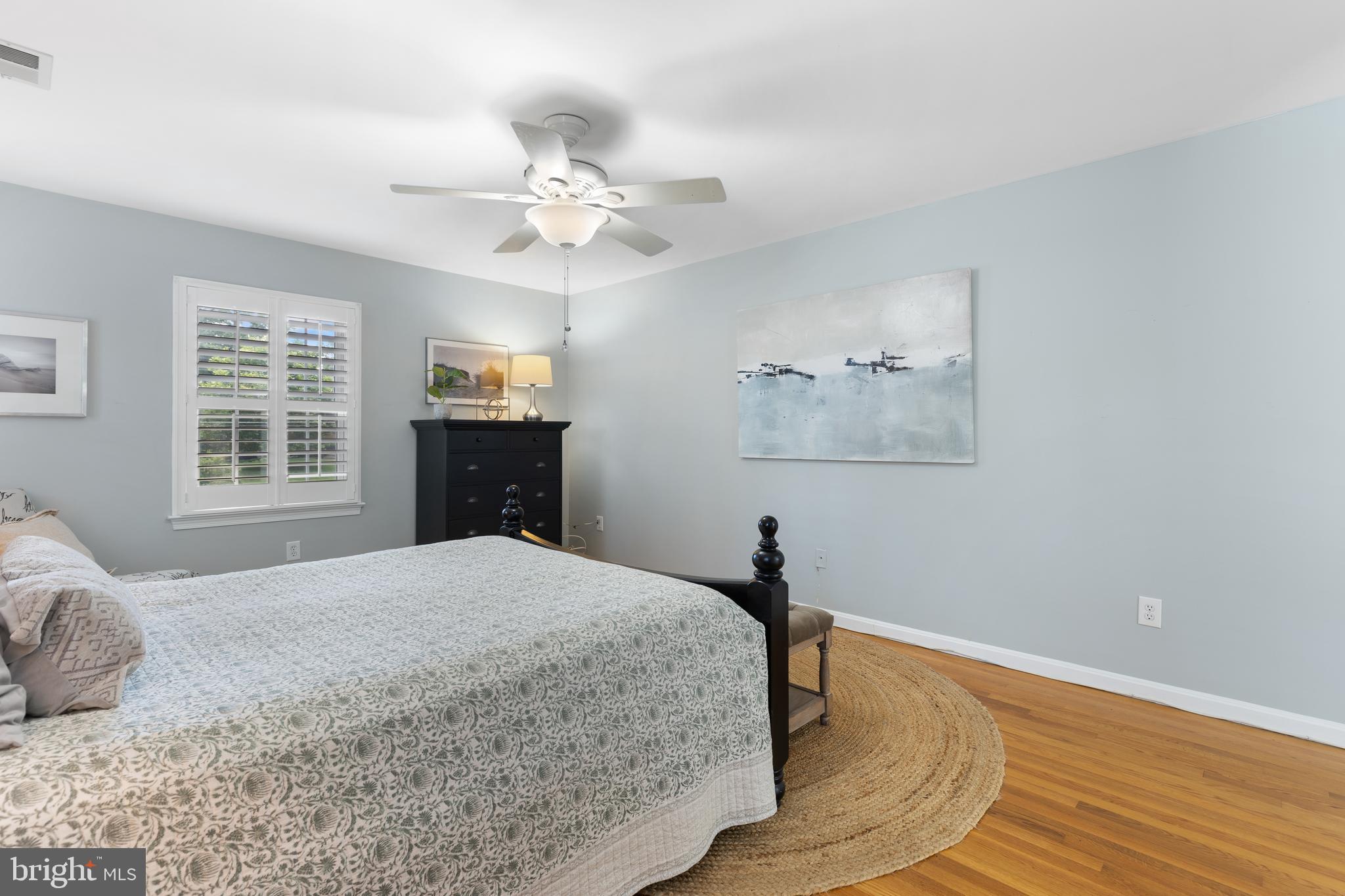 WAYNEWOOD - Residential