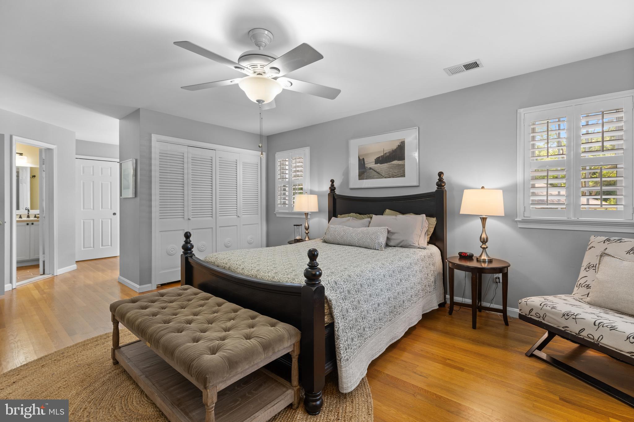 WAYNEWOOD - Residential