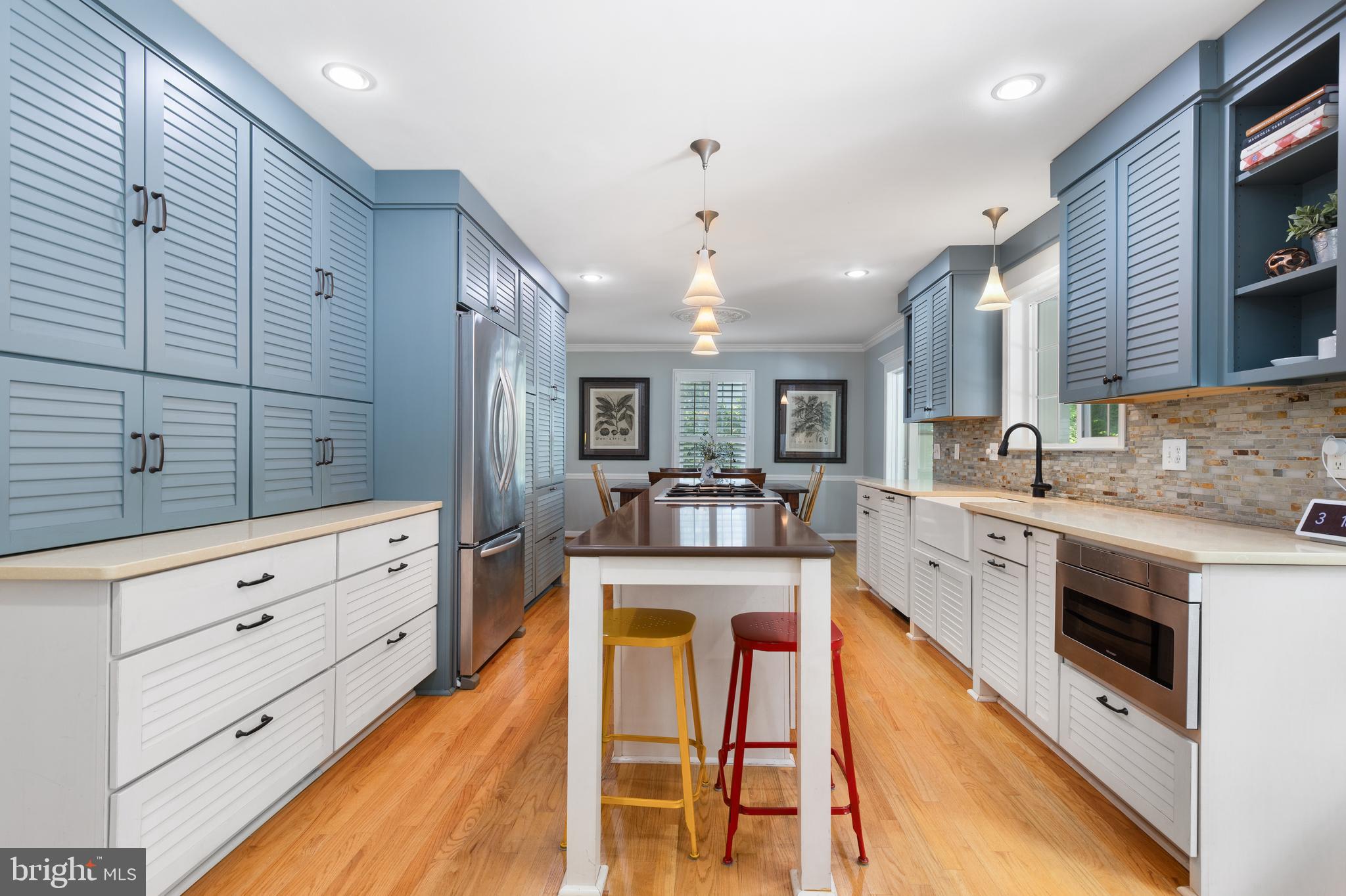 WAYNEWOOD - Residential