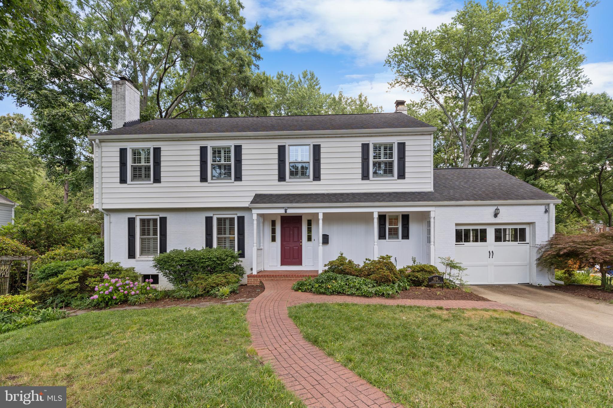 WAYNEWOOD - Residential