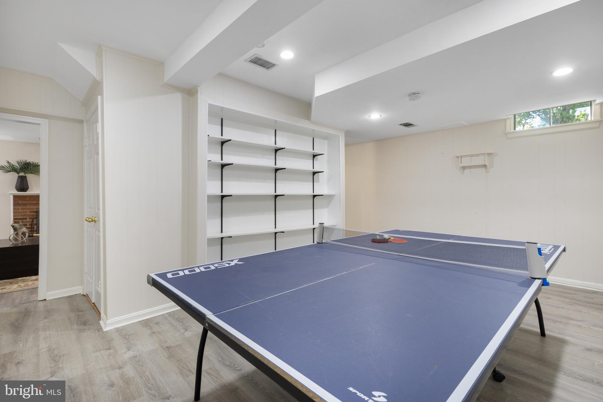 WAYNEWOOD - Residential