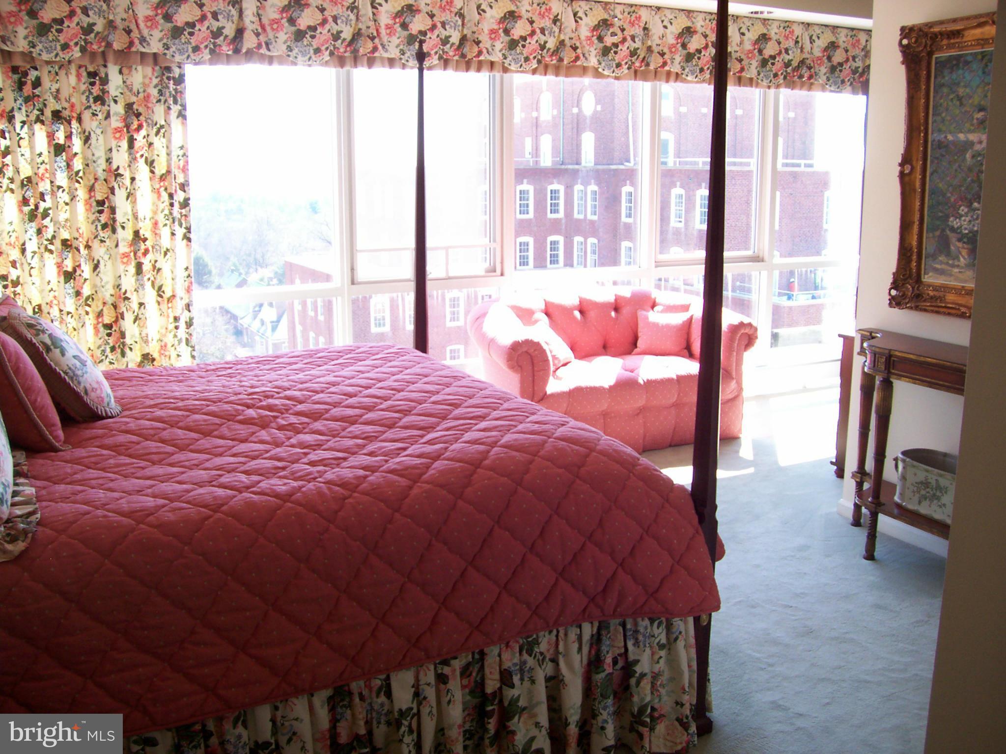 TUSCANY CANTERBURY - Residential