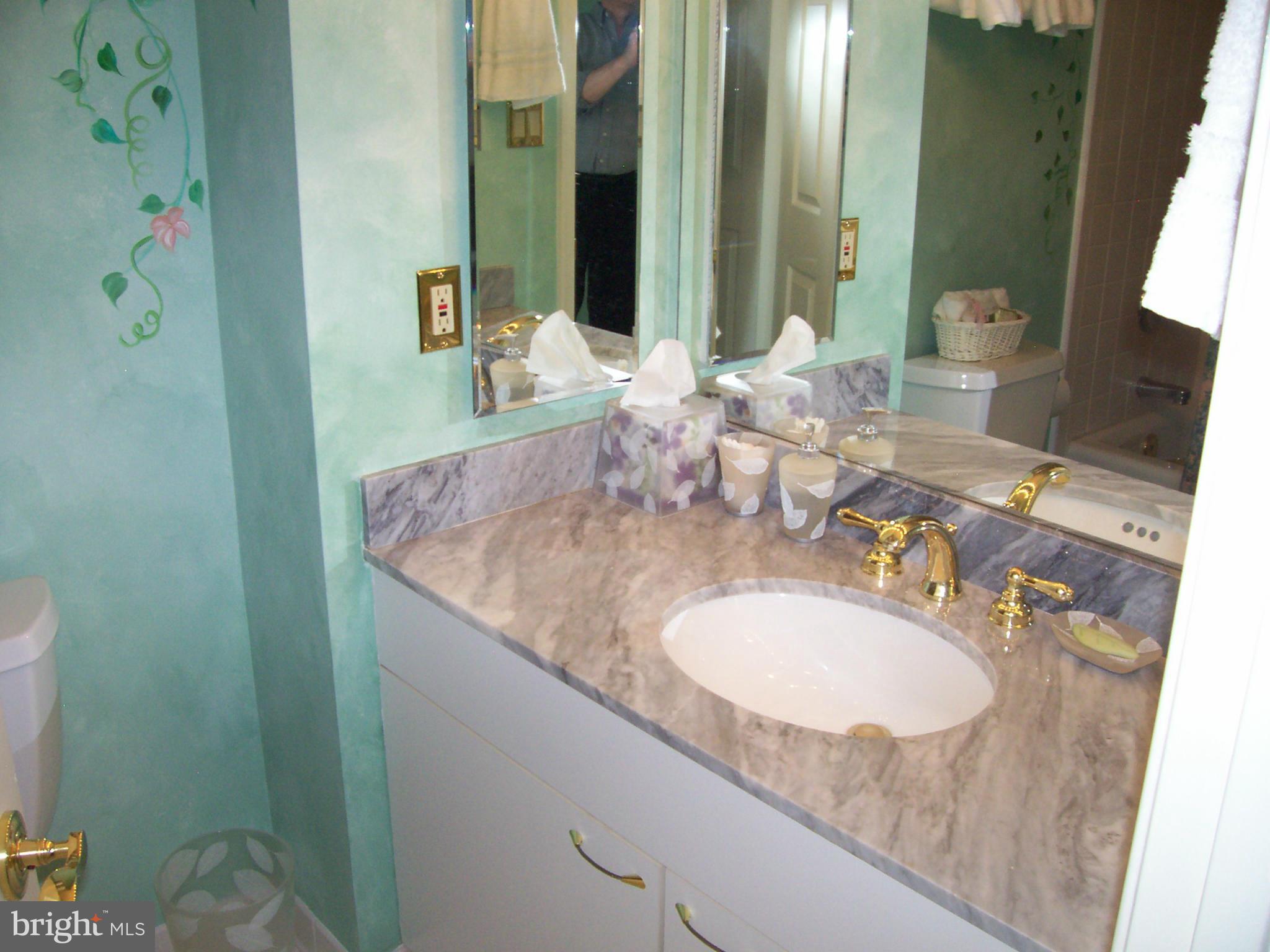 TUSCANY CANTERBURY - Residential