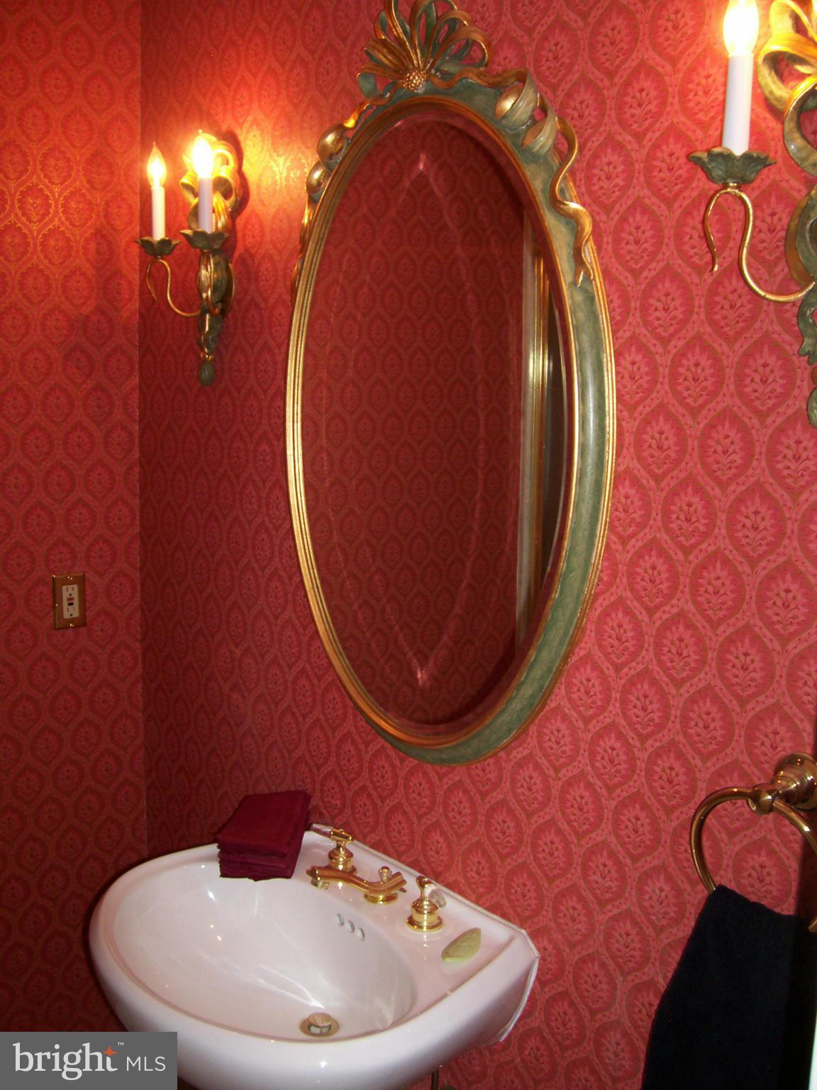 TUSCANY CANTERBURY - Residential