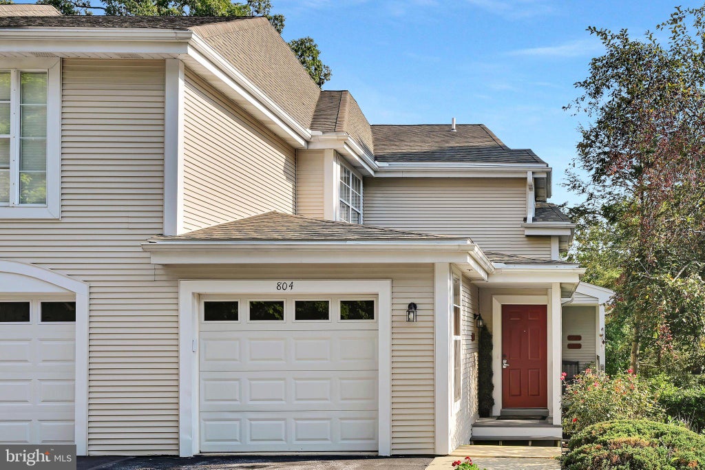 Photo of 804 Country Place Drive, LANCASTER, PA 17601 (MLS # PALA2094158)