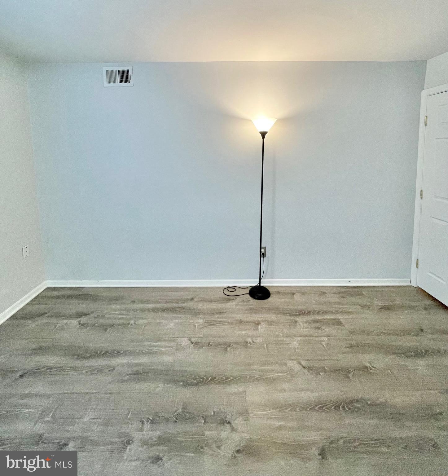 TIVOLI - Residential Lease