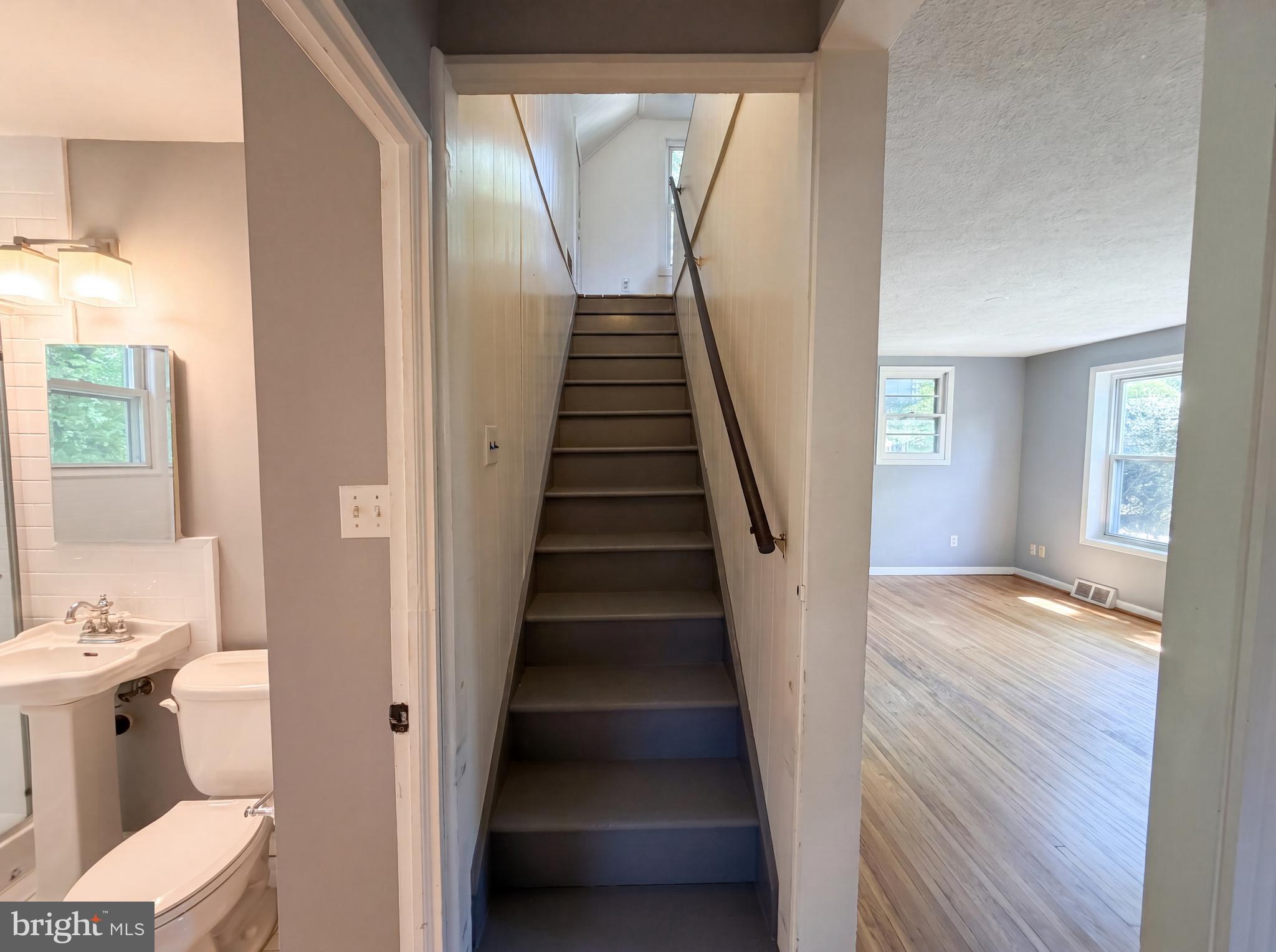 ROCK CREEK COMMONS - Residential