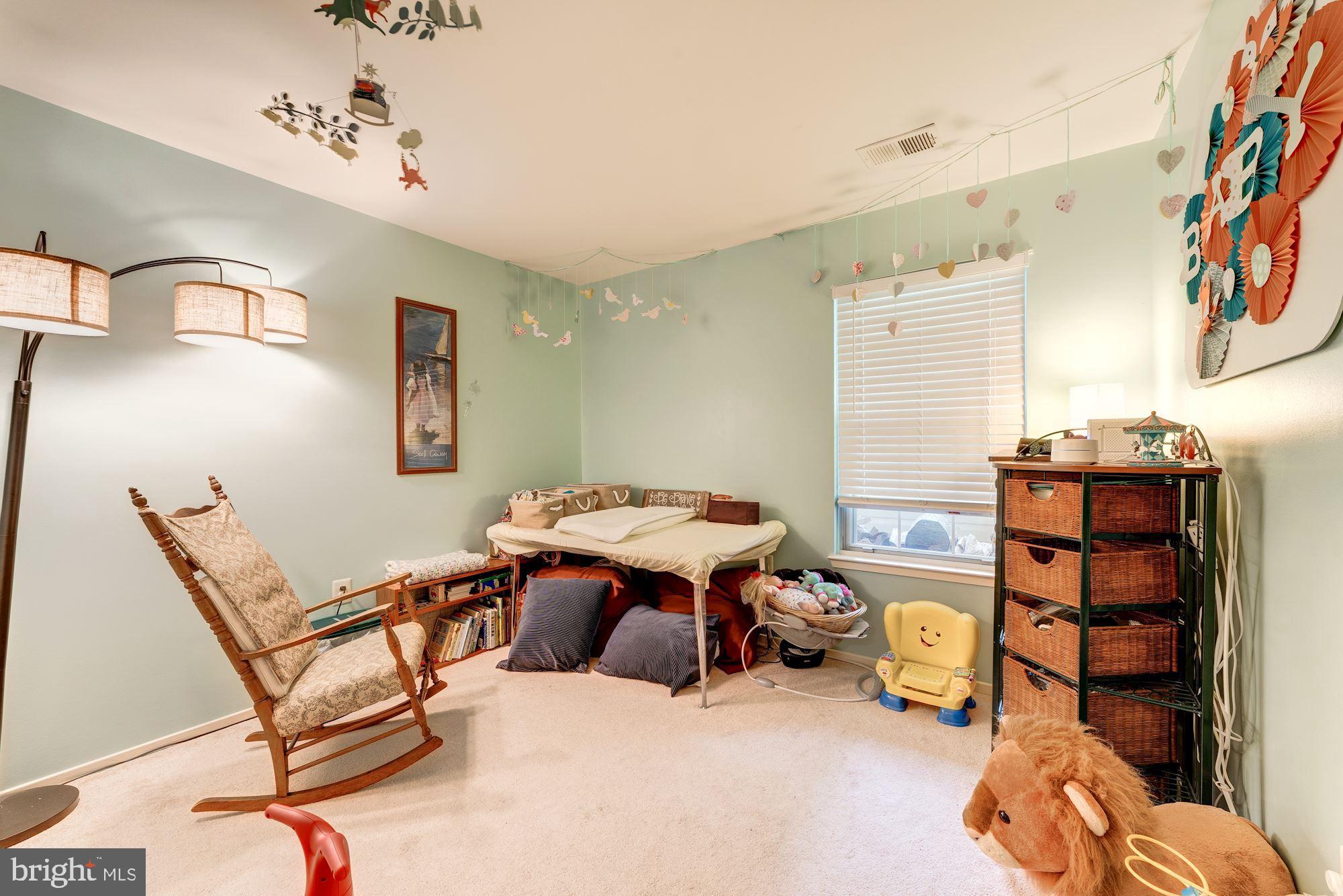 RAMBLEWOOD AT DAVENTRY - Residential