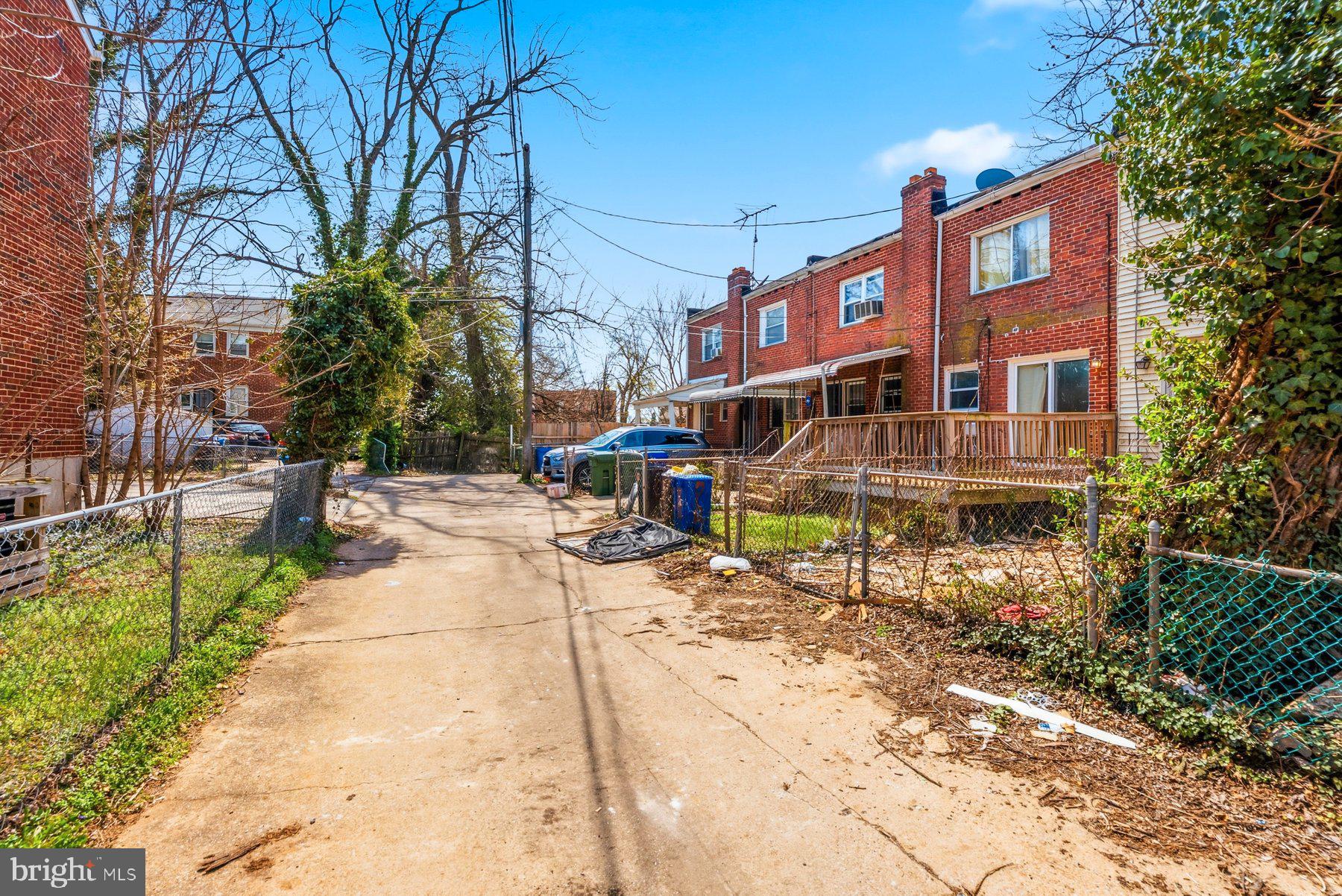 LEVINDALE - Residential