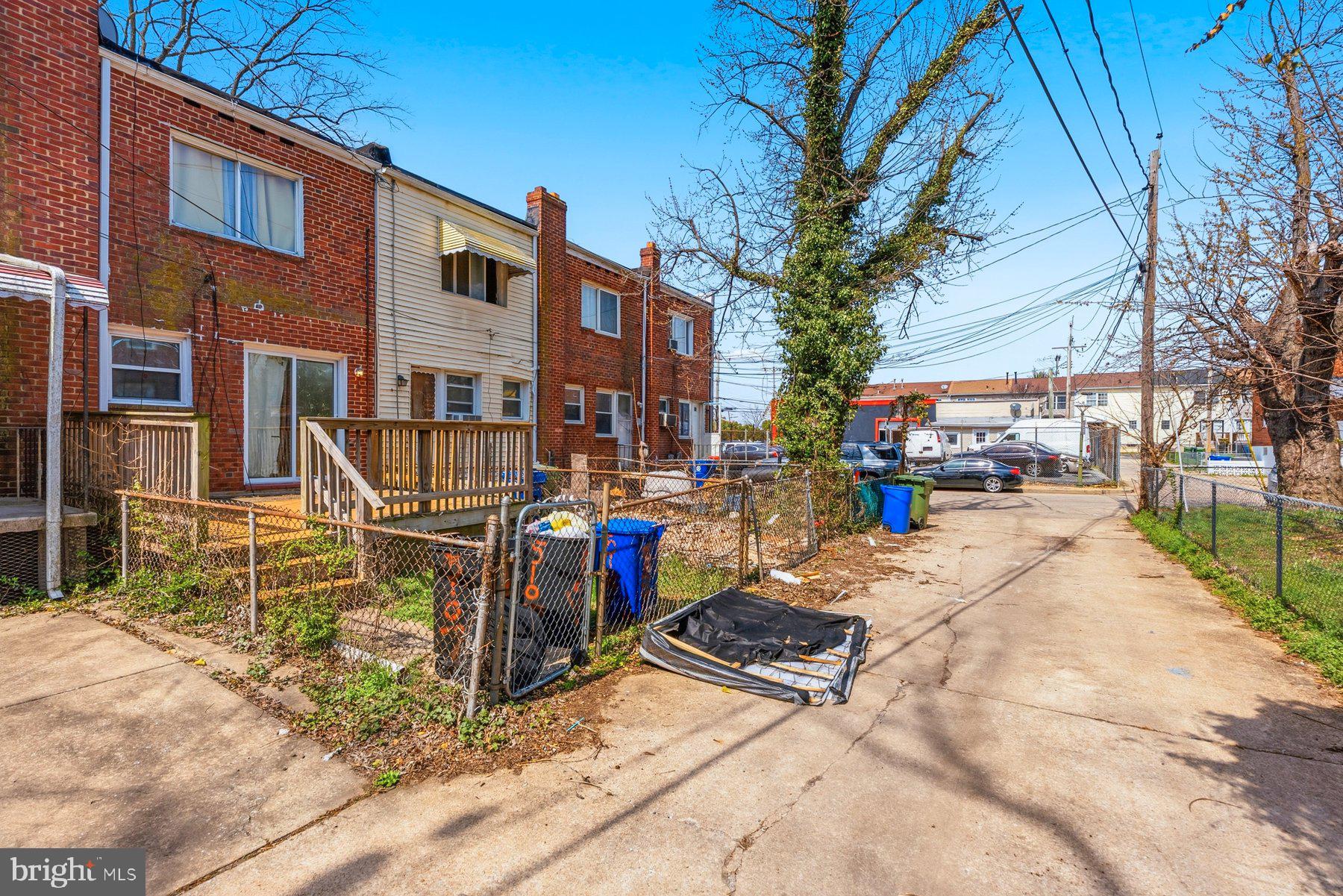 LEVINDALE - Residential