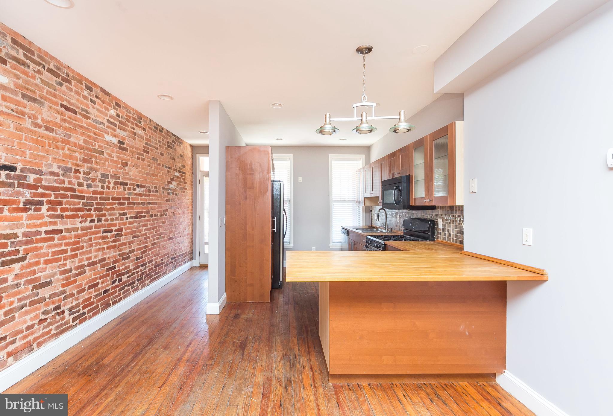 WASHINGTON VILLAGE - Residential Lease