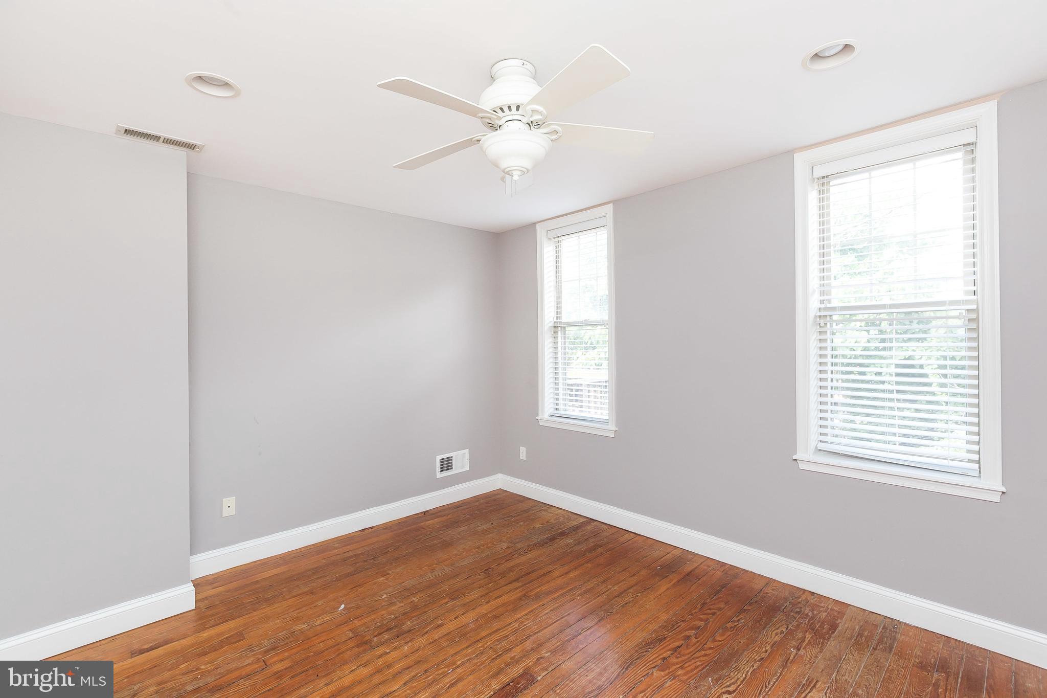 WASHINGTON VILLAGE - Residential Lease