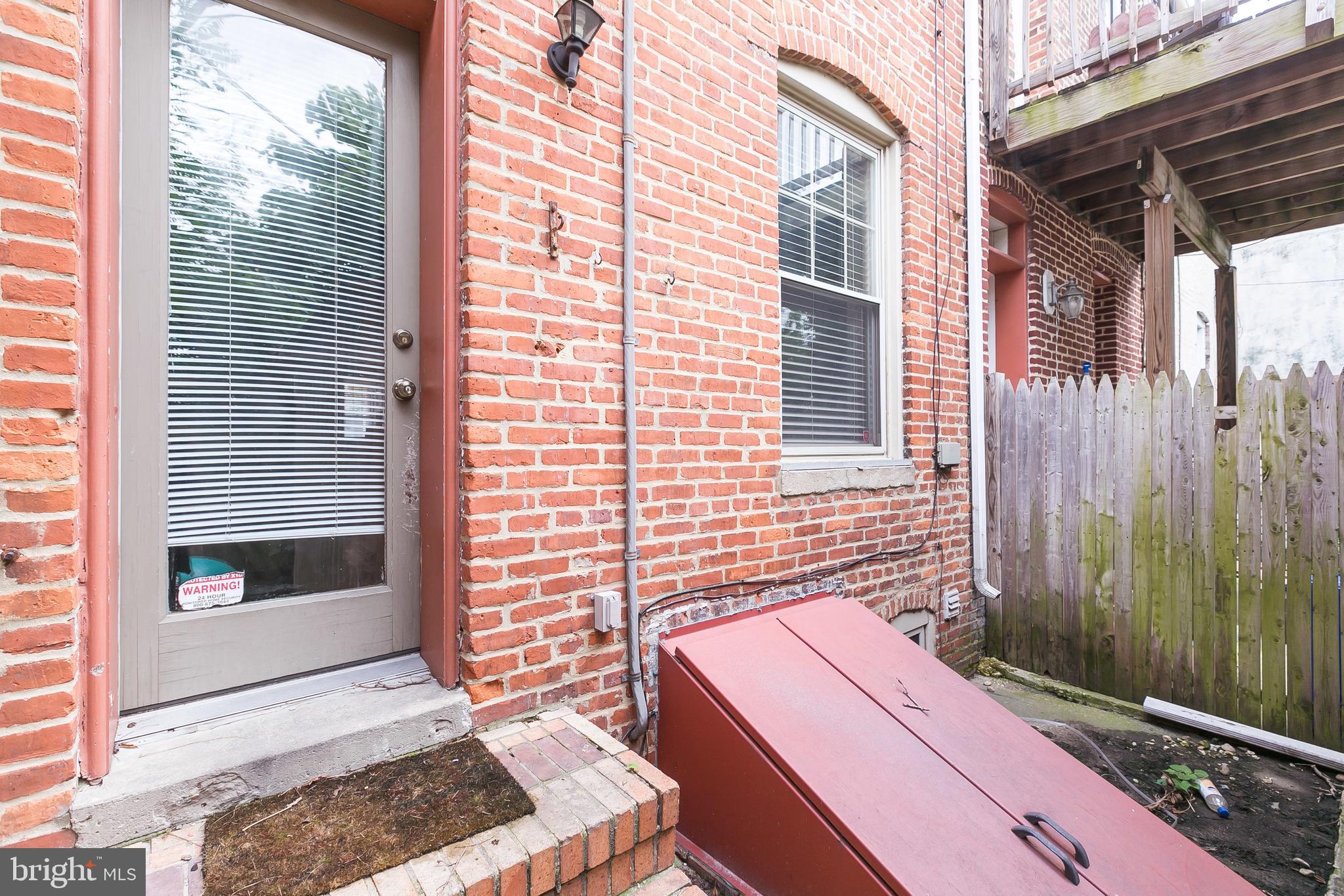 WASHINGTON VILLAGE - Residential Lease