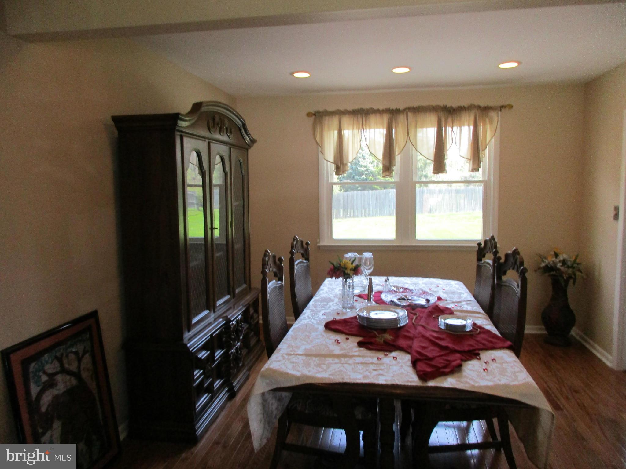 OLD COURT ESTATES - Residential