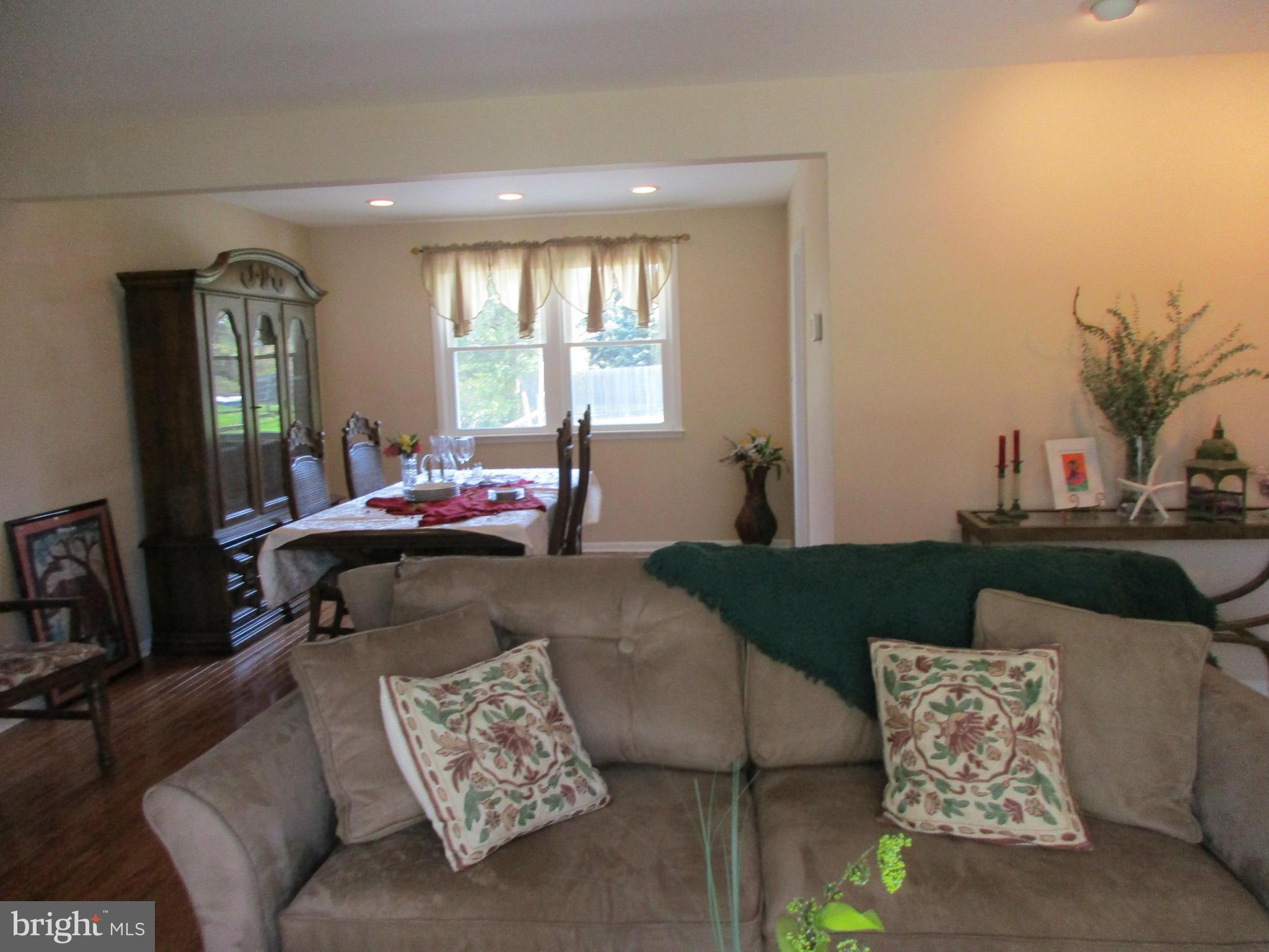 OLD COURT ESTATES - Residential