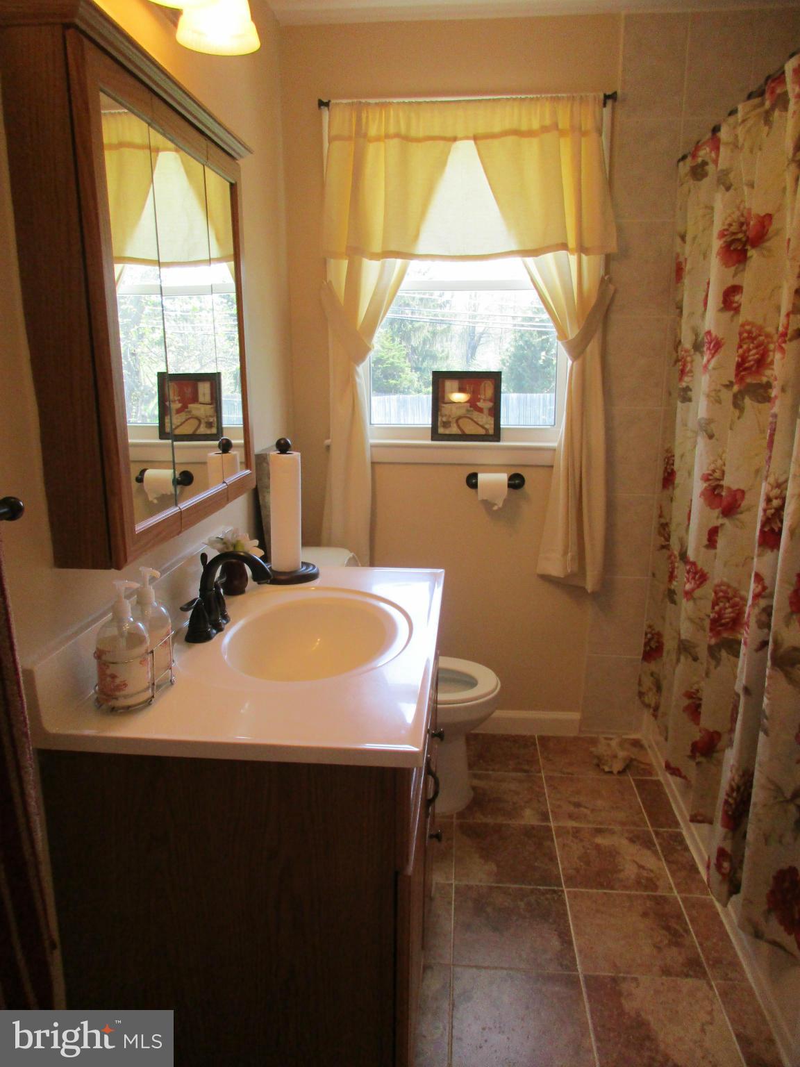 OLD COURT ESTATES - Residential