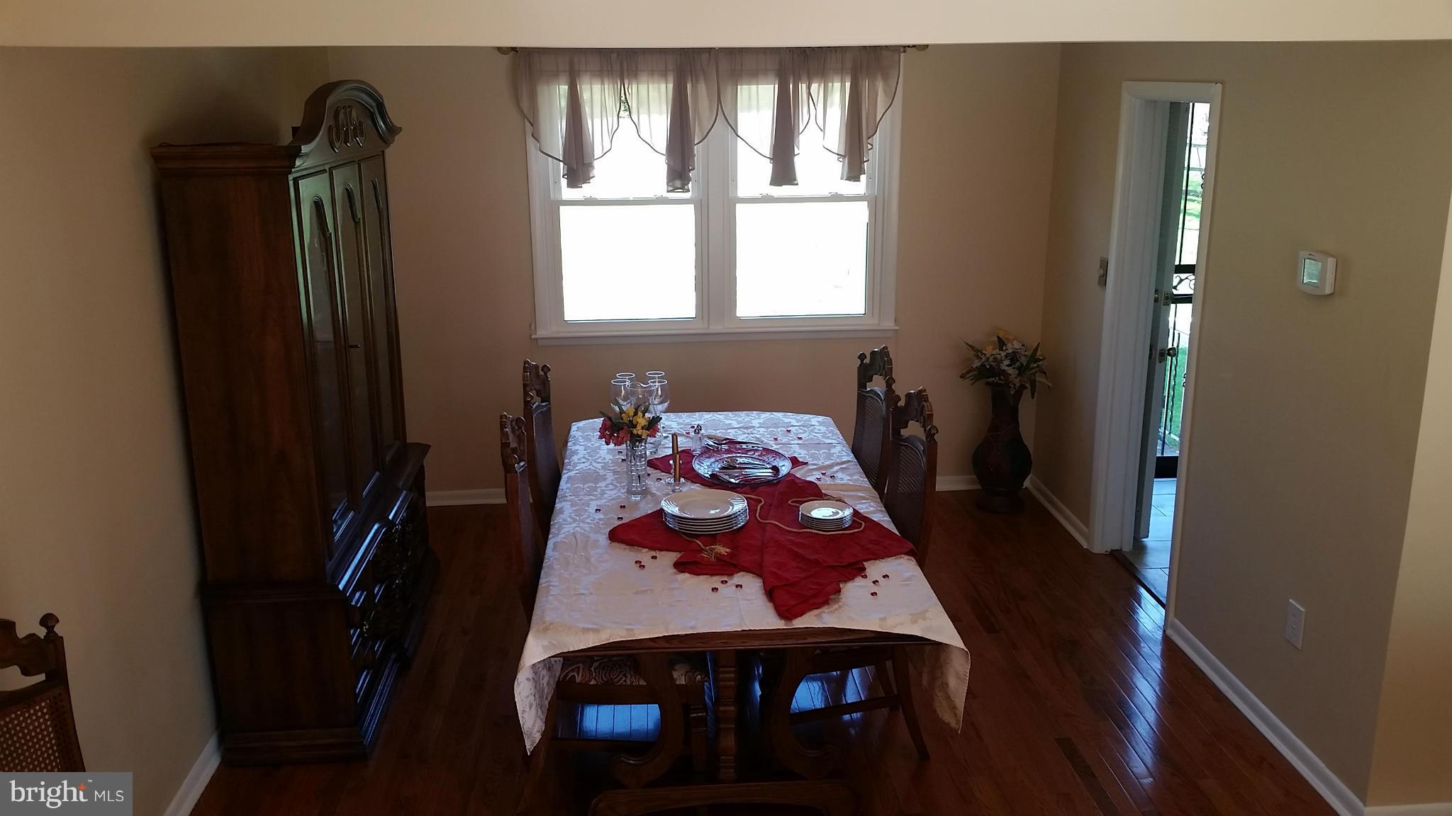 OLD COURT ESTATES - Residential