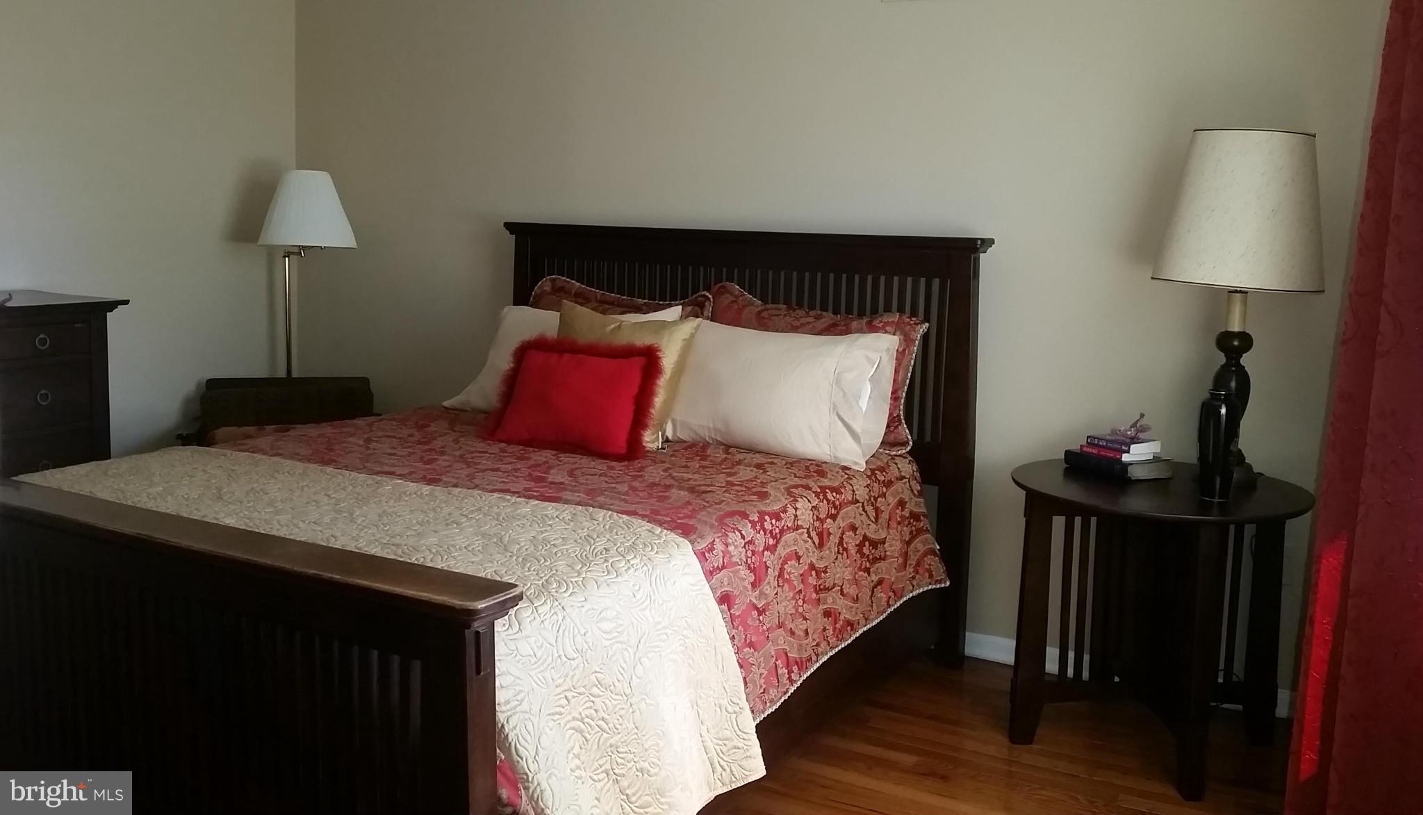 OLD COURT ESTATES - Residential