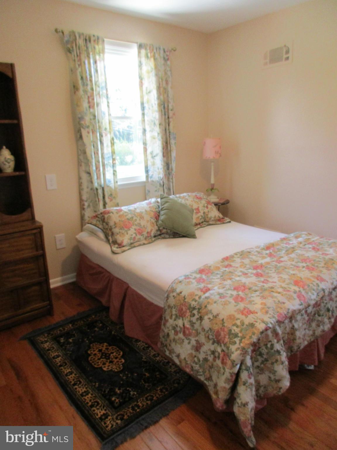 OLD COURT ESTATES - Residential