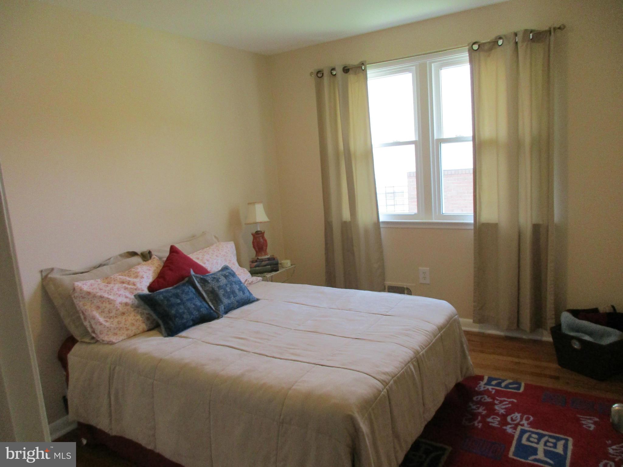 OLD COURT ESTATES - Residential