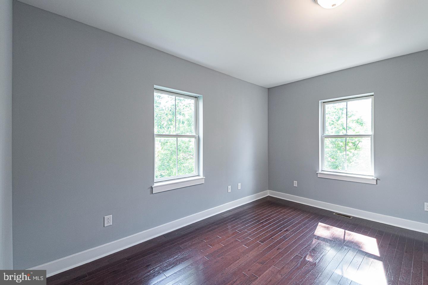 FAIRMOUNT - Residential Lease