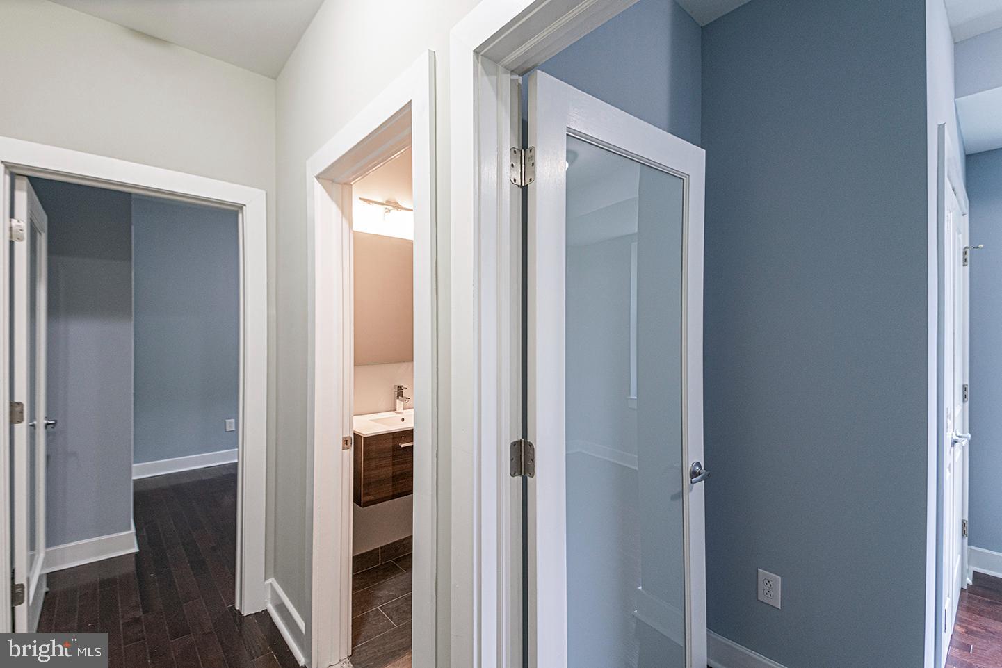 FAIRMOUNT - Residential Lease