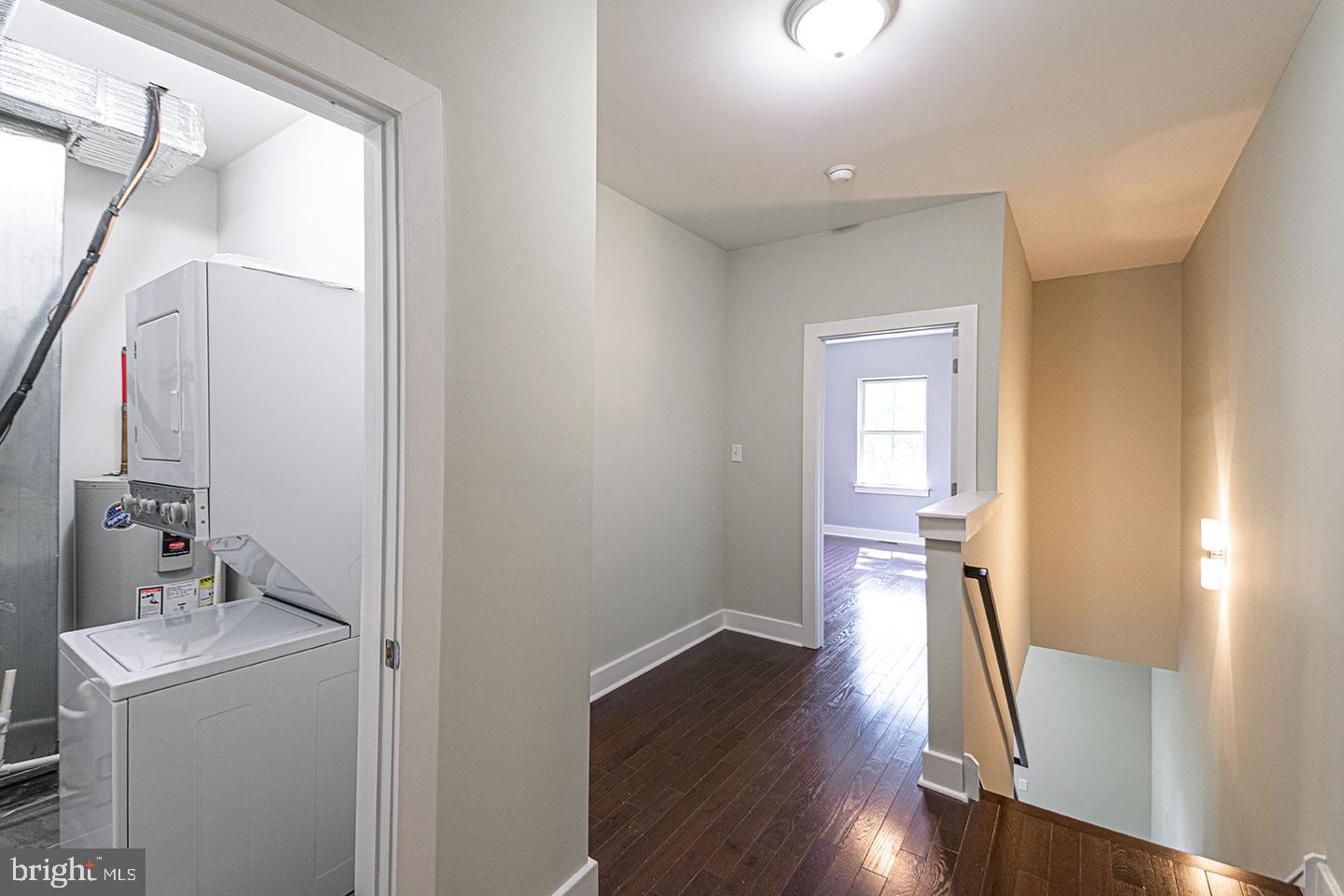 FAIRMOUNT - Residential Lease