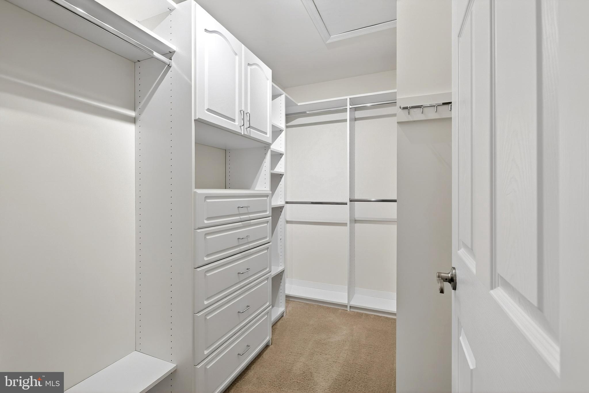 CALVARESE FARMS - Residential