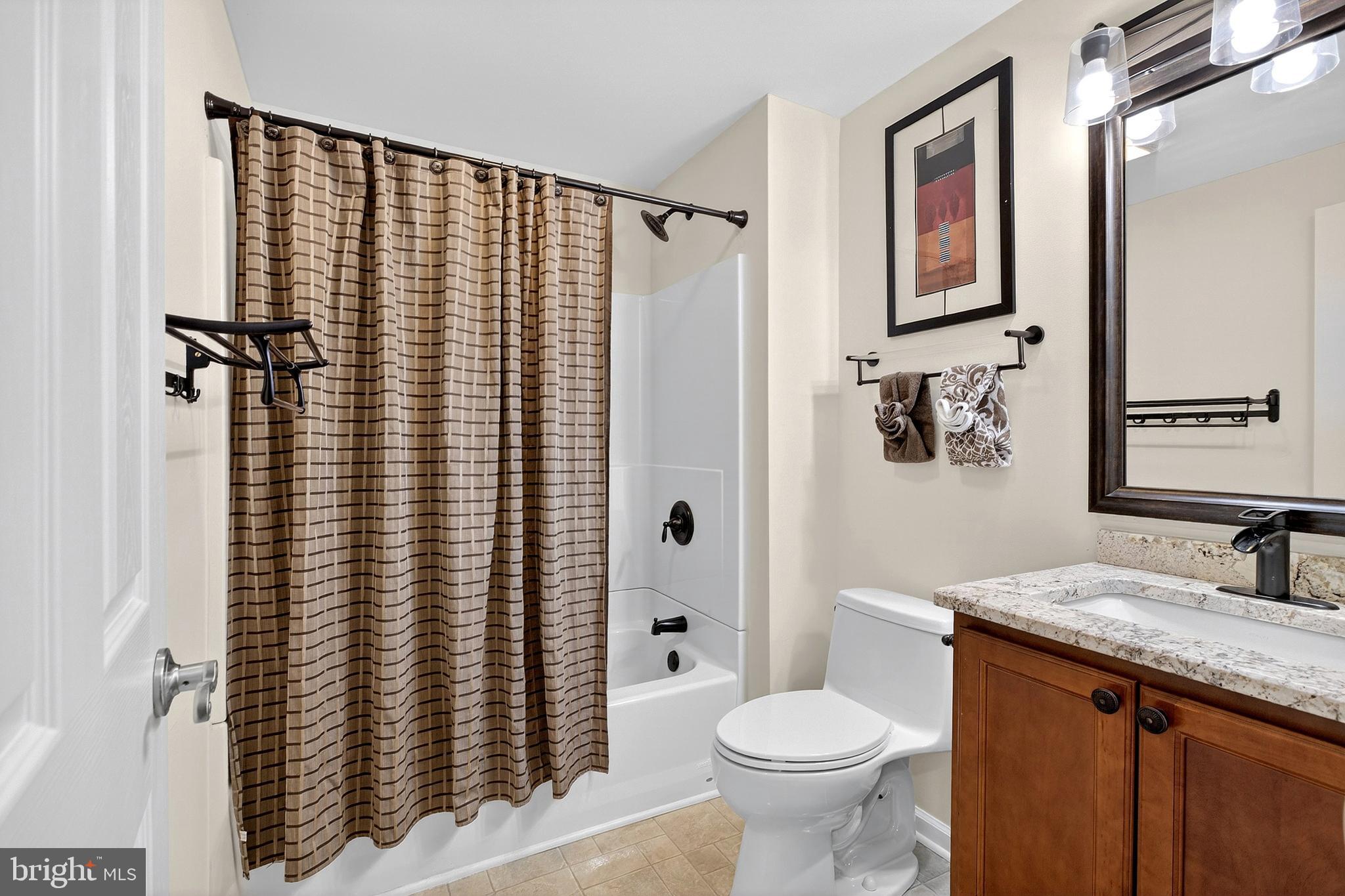 CALVARESE FARMS - Residential